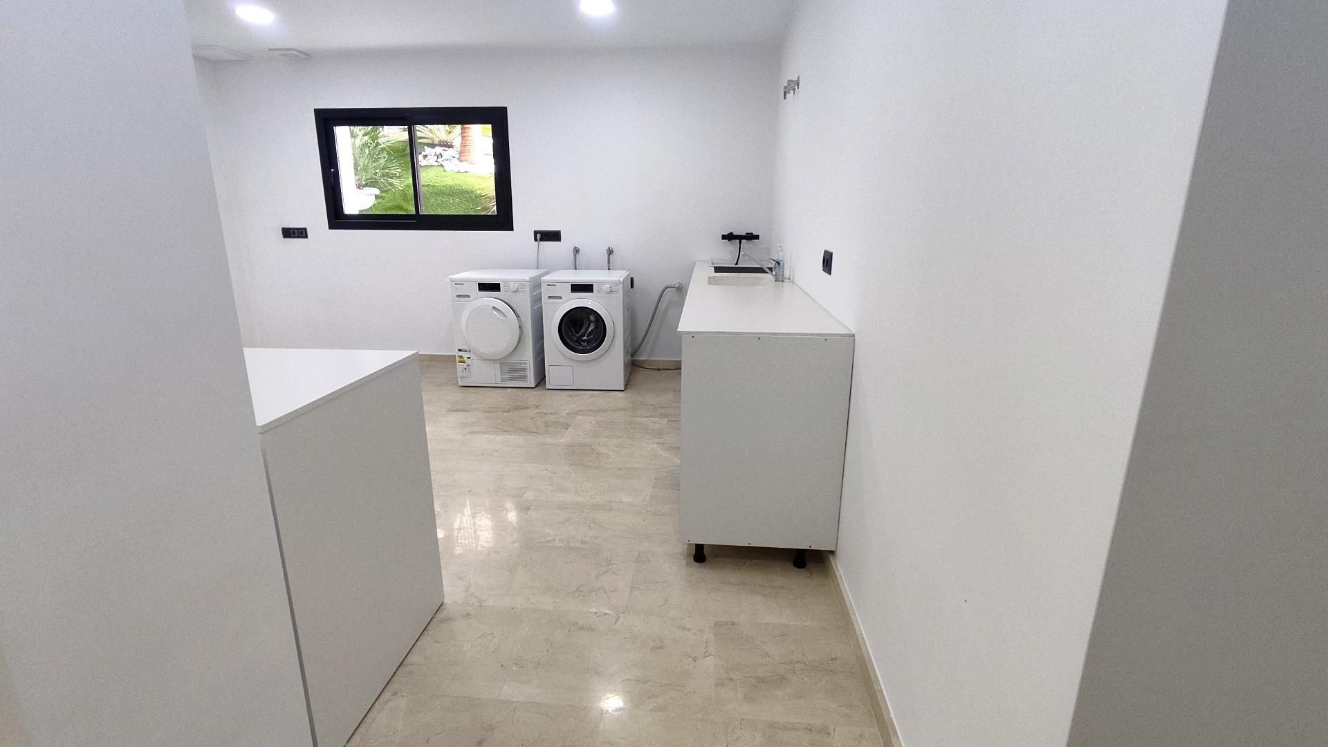 بيت في Alacant, Comunidad Valenciana 12792843