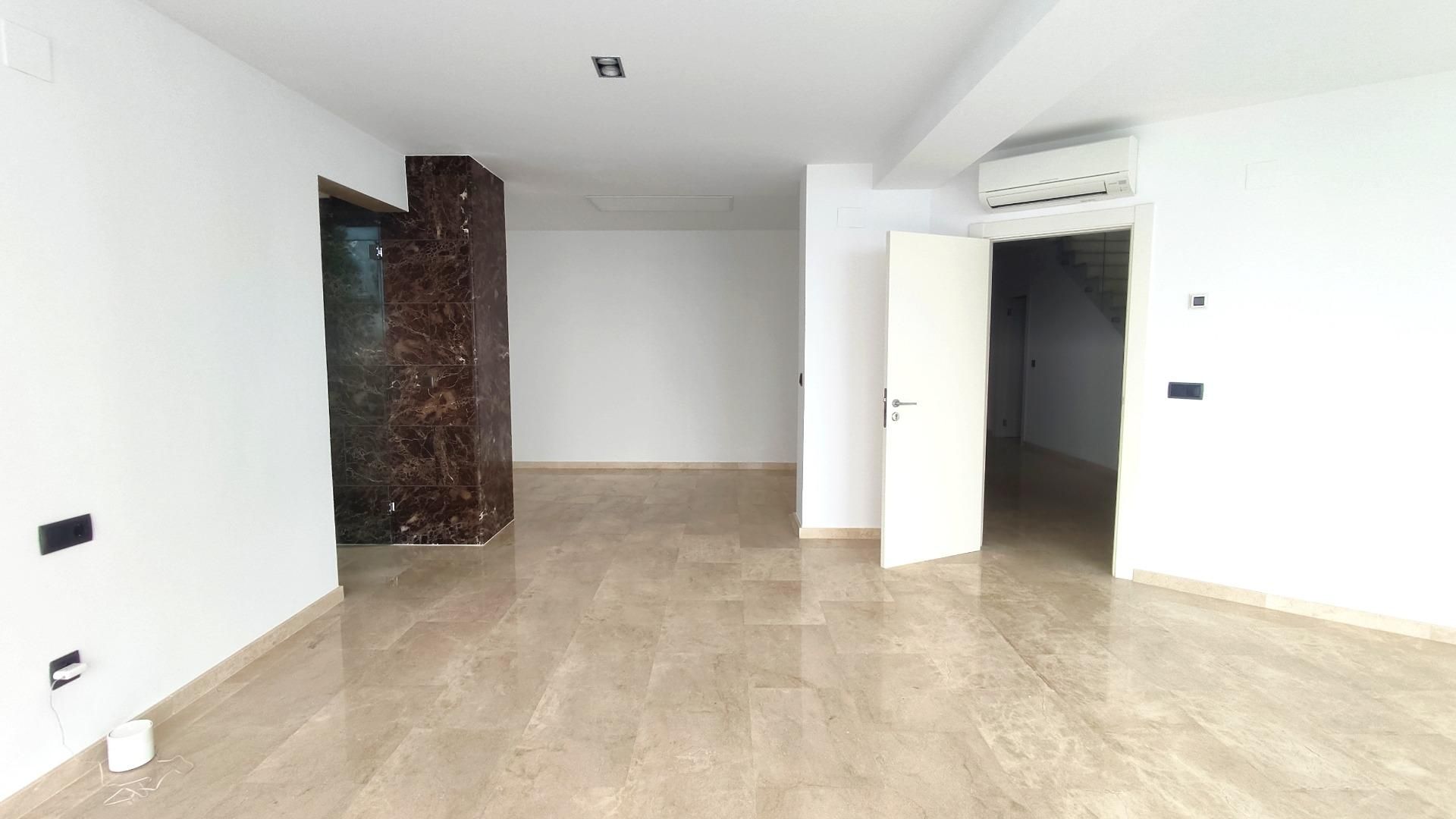 بيت في Alacant, Comunidad Valenciana 12792843