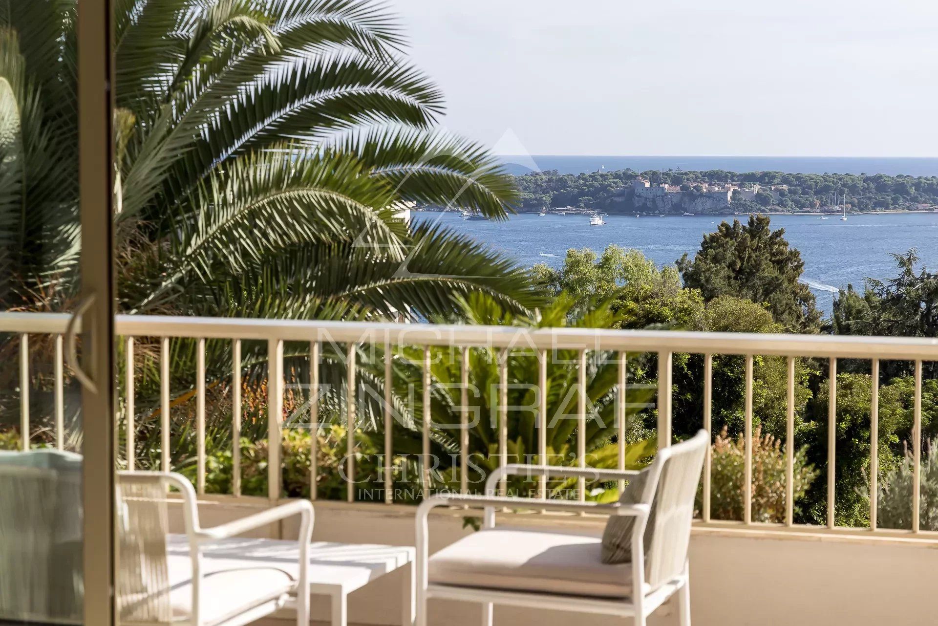 Residential in Cannes, Alpes-Maritimes 12794278