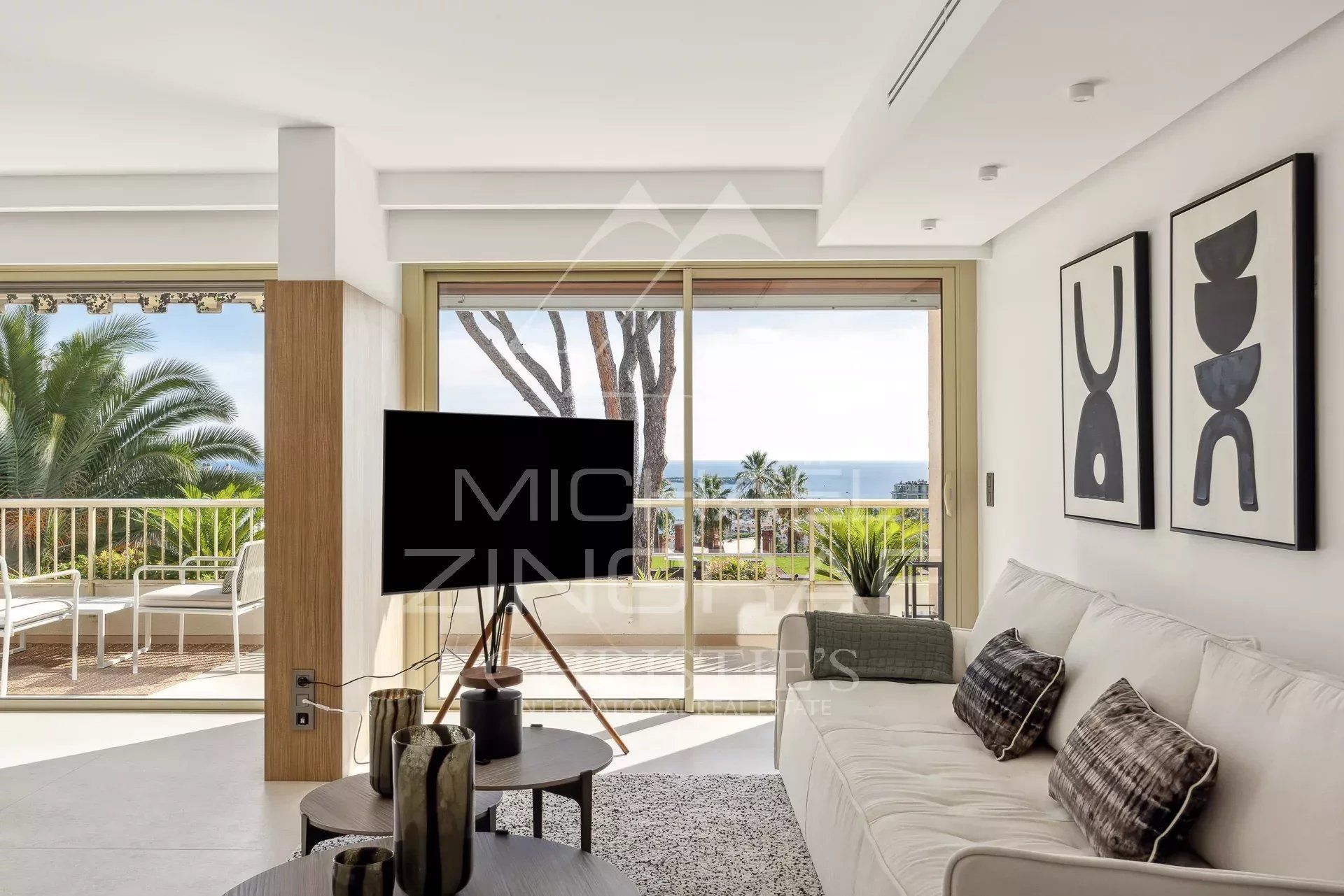 Condominium in Cannes, Alpes-Maritimes 12794278