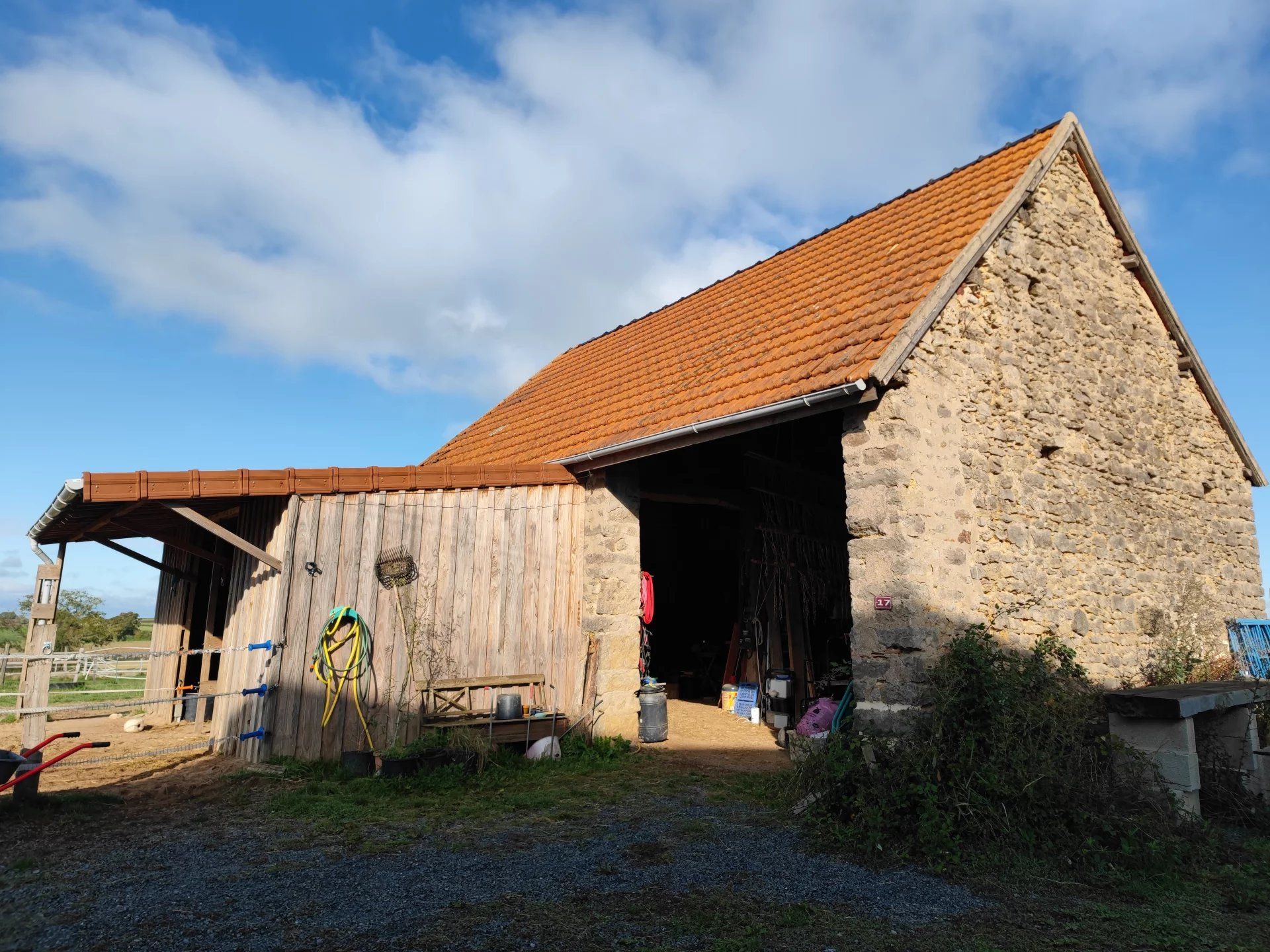 Hus i Ternant, Nièvre 12794369