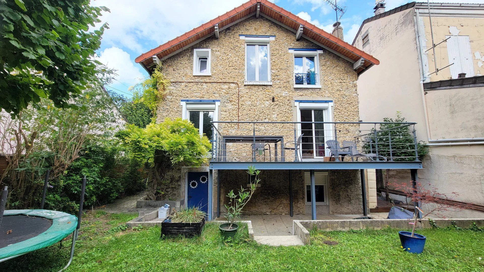 casa no Chelles, Ile-de-France 12794389