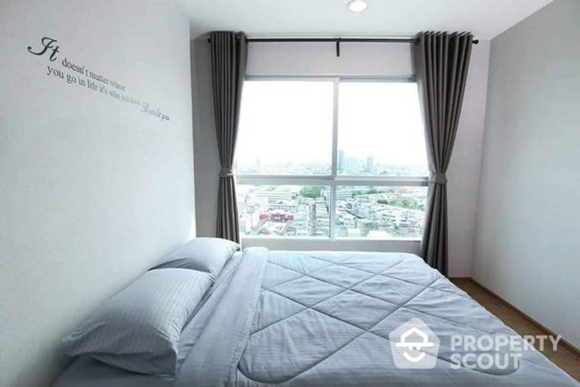 Condominium in Sathon, Krung Thep Maha Nakhon 12794816