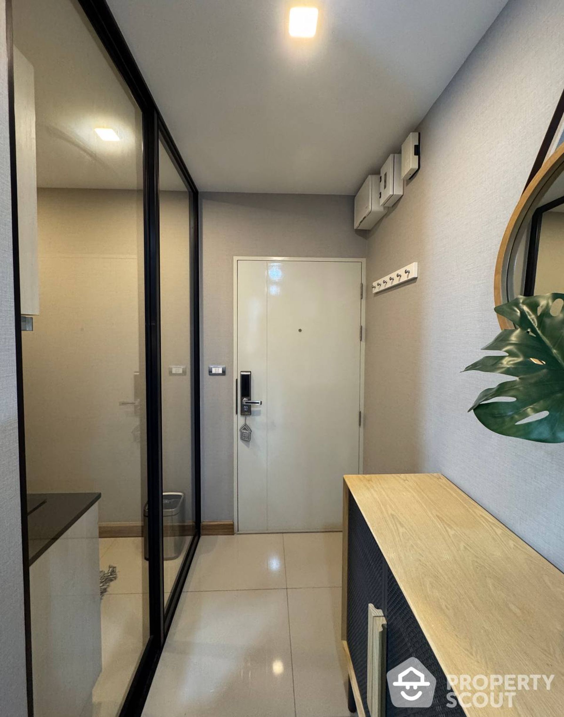 Condominium in Phra Khanong, Krung Thep Maha Nakhon 12794853