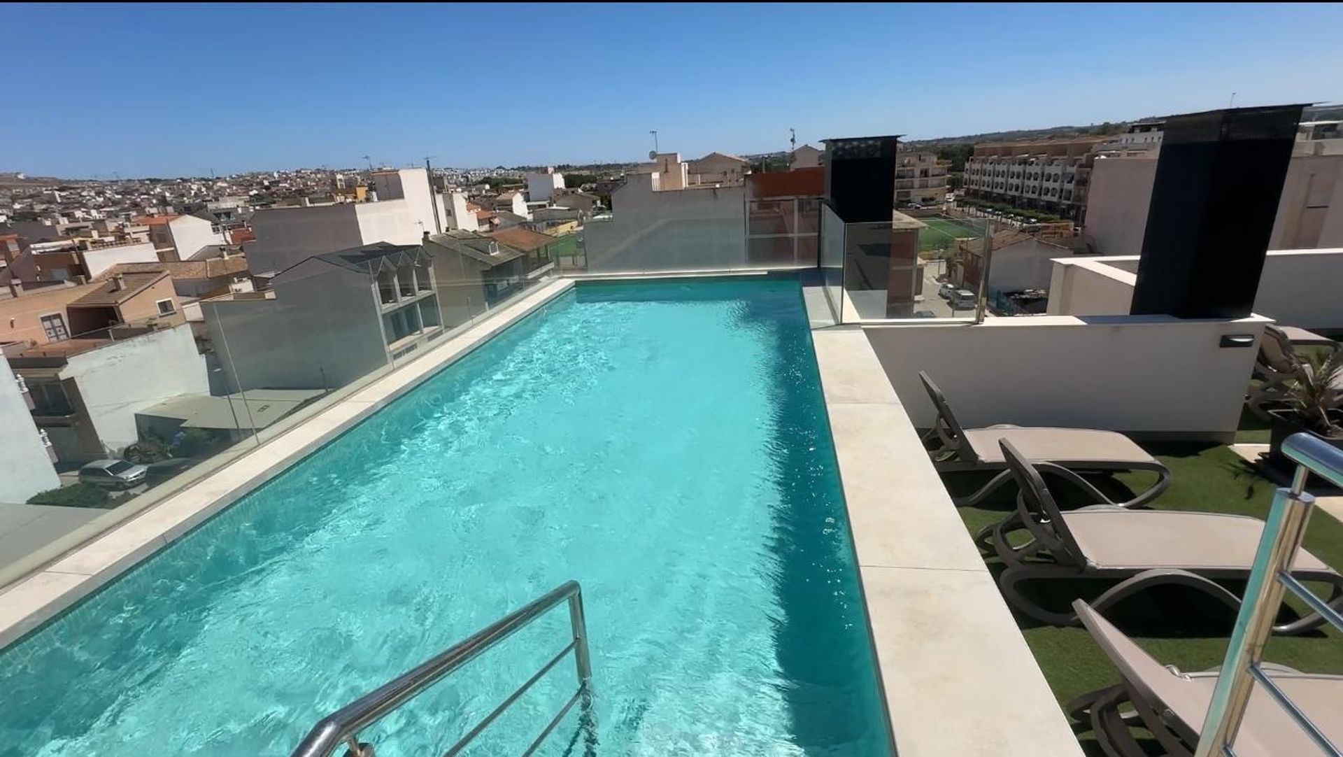 Condominium dans Formentera de Segura, Valencia 12795599