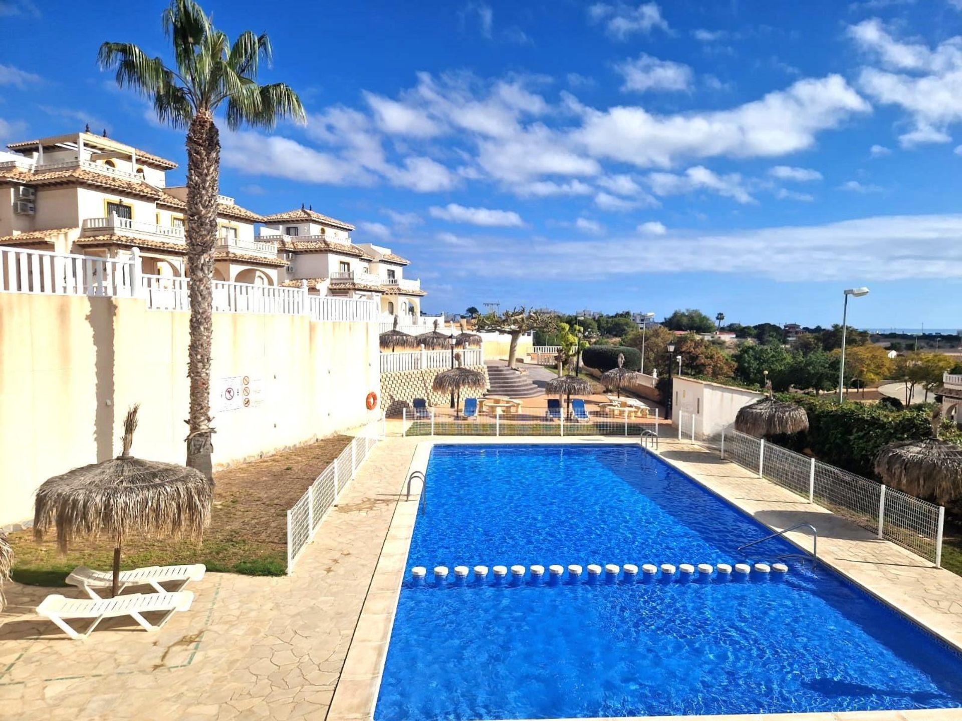 Huis in Campoamor, Valencia 12796610