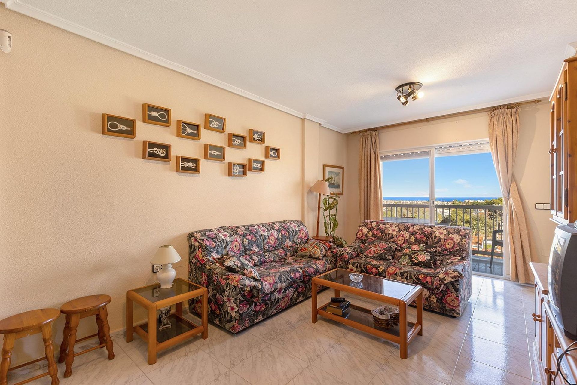 Condominium in Torrevieja, Valencia 12796704