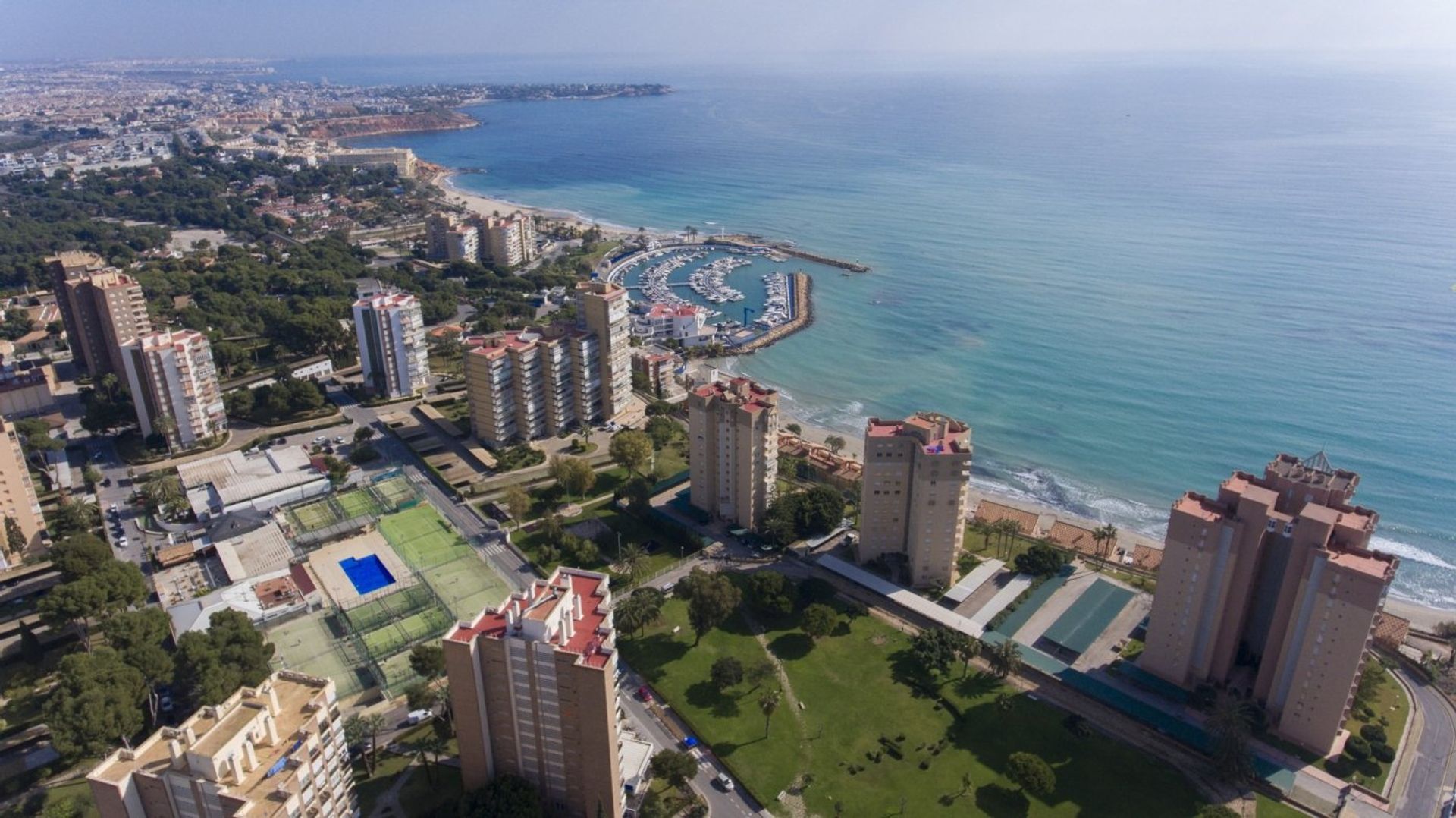 Кондоминиум в Dehesa de Campoamor, Comunidad Valenciana 12796807