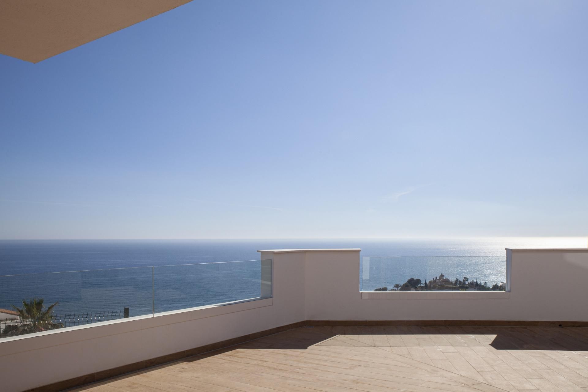 Condominium in Torrox Costa, Andalucía 12796997