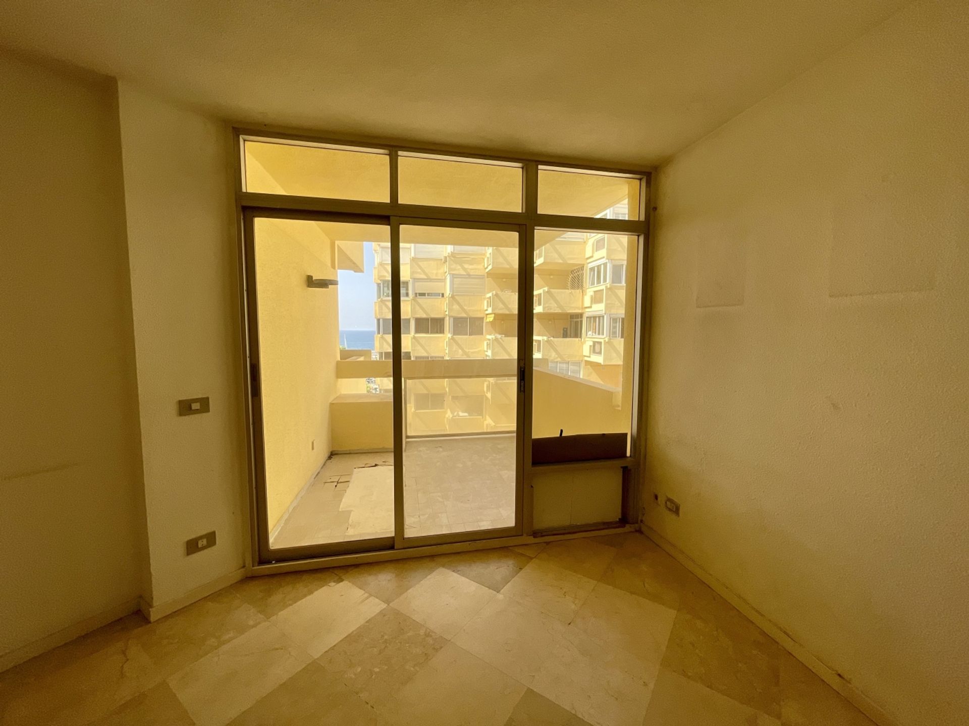 Condominium in Marbella, Andalucía 12797079