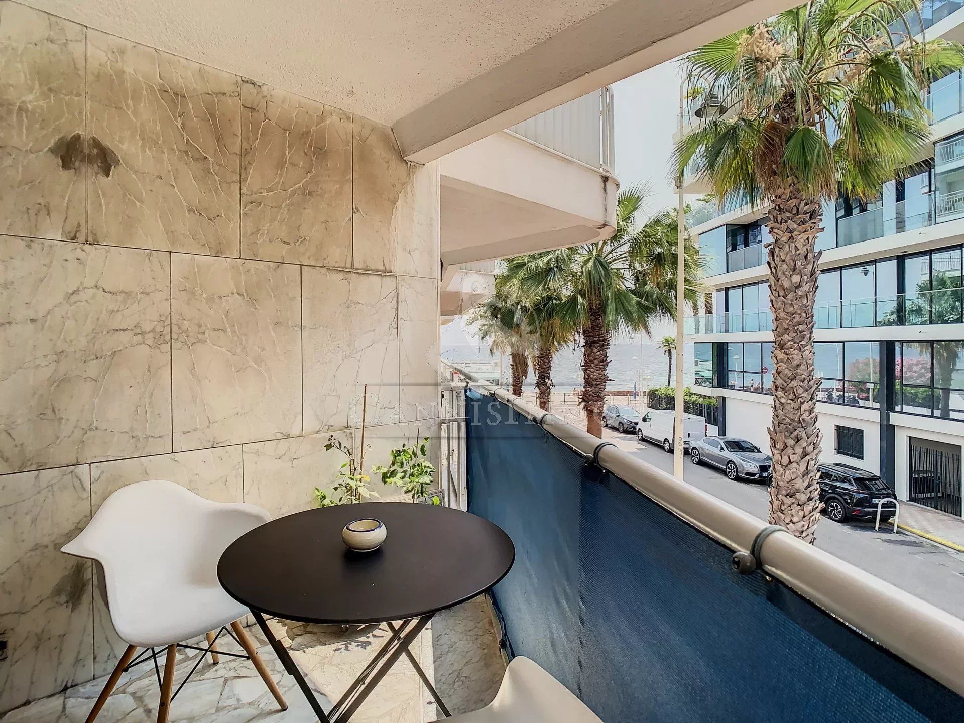 Condominium in Cannes, Alpes-Maritimes 12797324