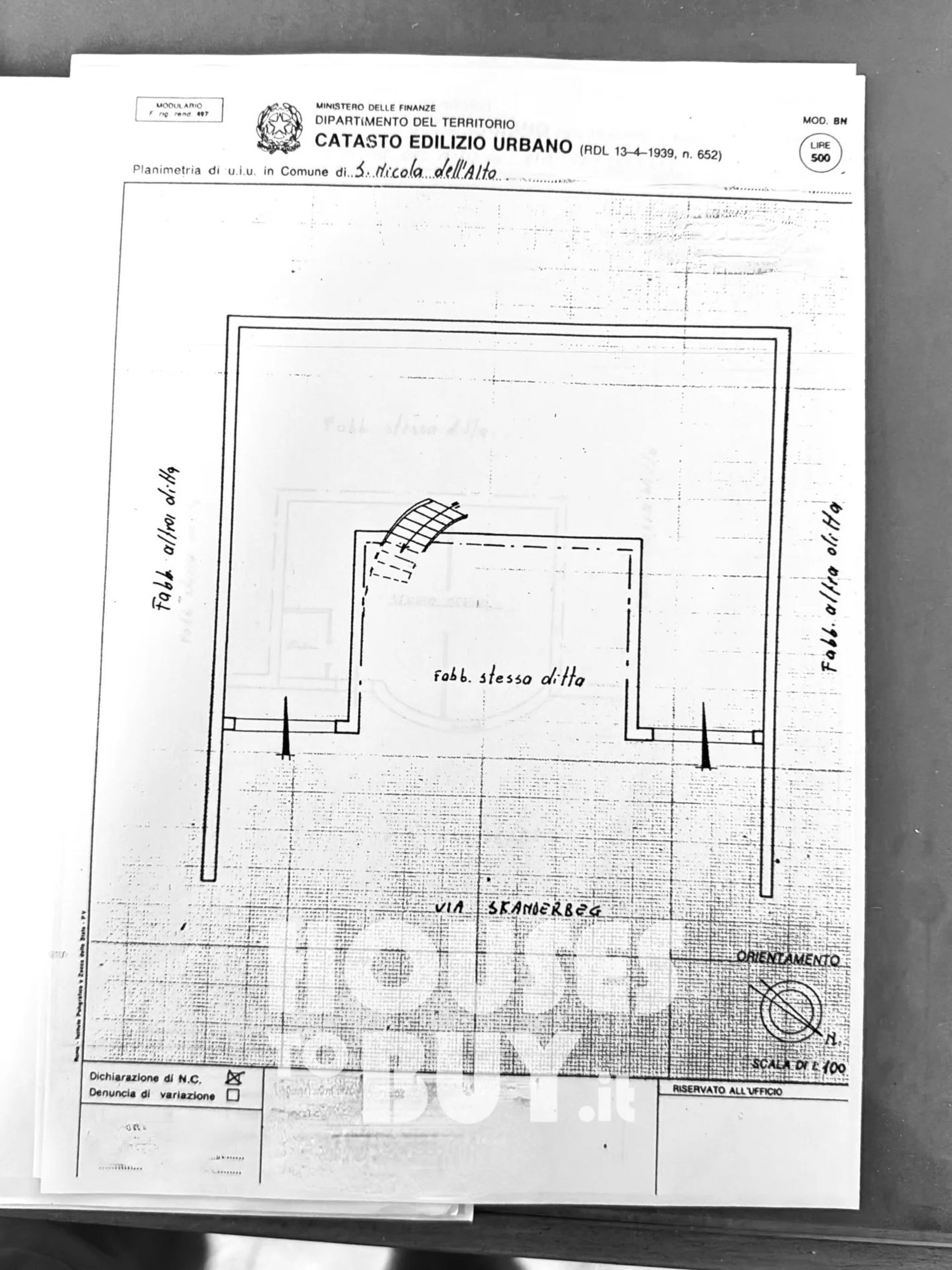 жилой дом в San Nicola dell'Alto, Crotone 12797385