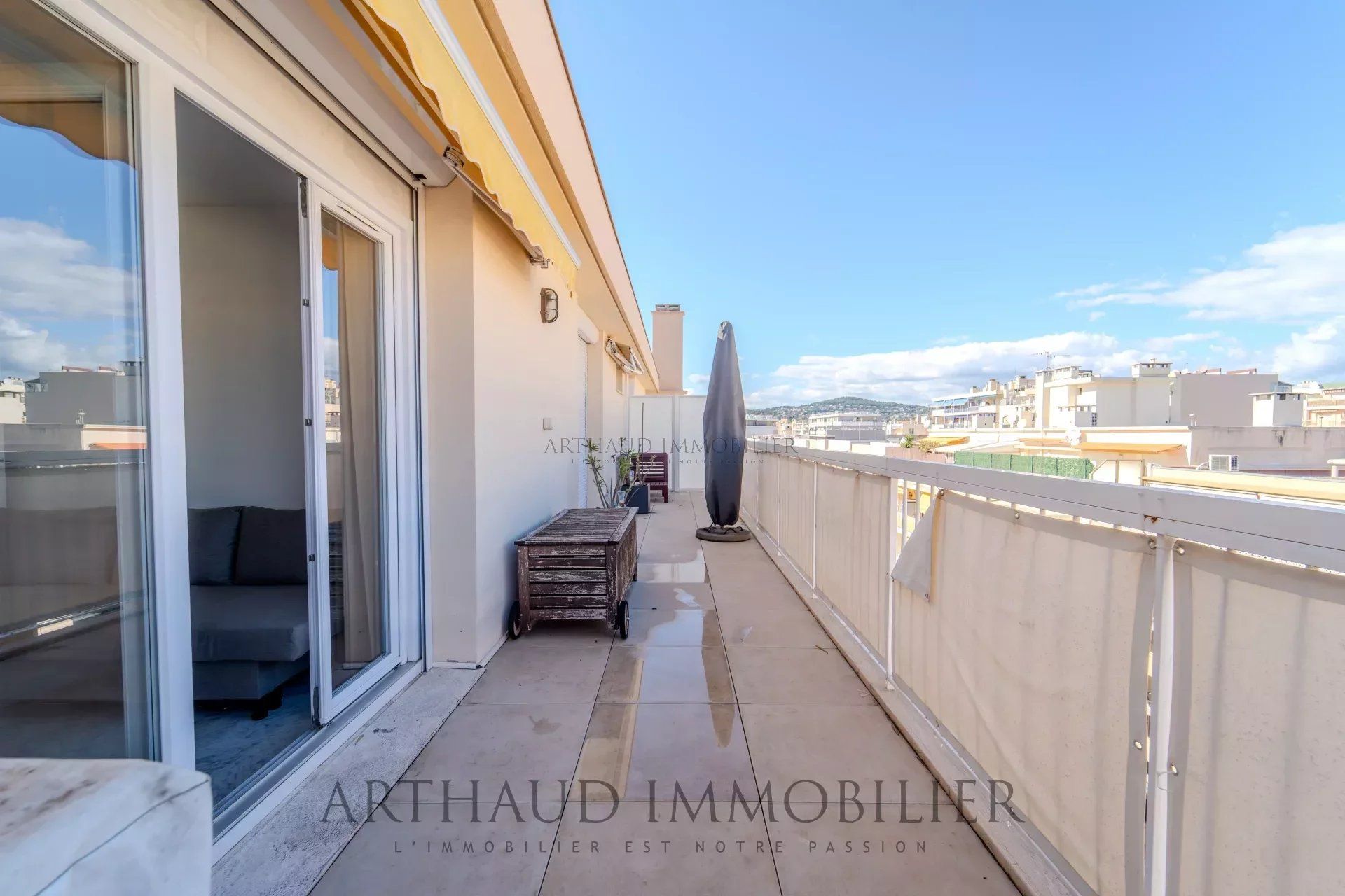 Condominio en Juan-les-Pins, Alpes-Maritimes 12797386