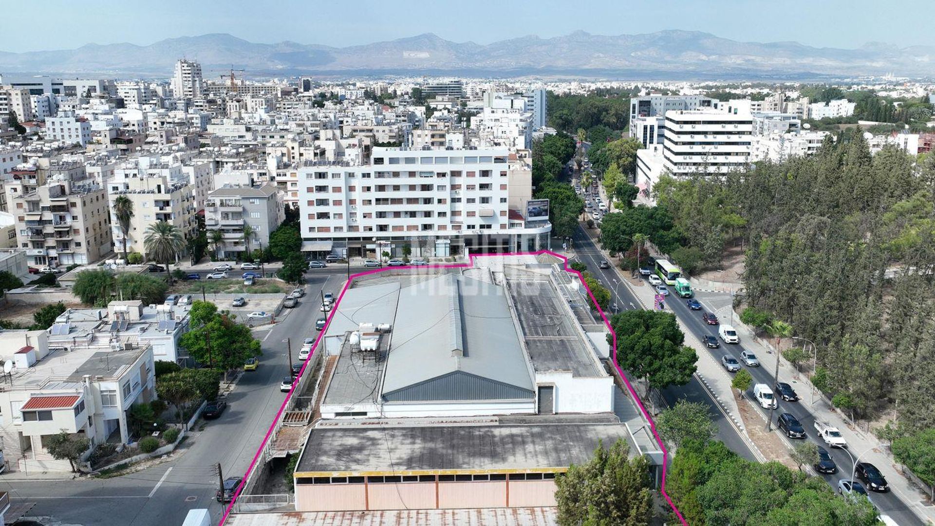 Terre dans Nicosia, Lefkosia 12797830