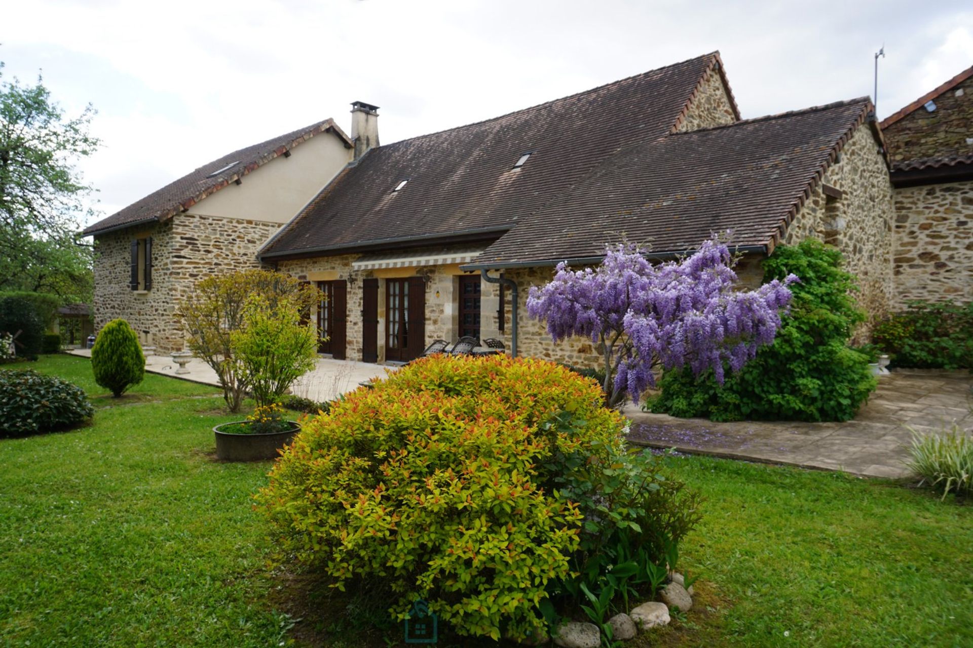 Lain di Saint-Jory-de-Chalais, Nouvelle-Aquitaine 12798021