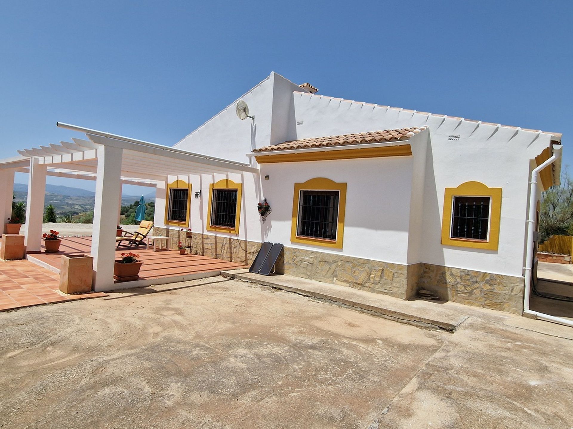 Casa nel Canillas de Aceituno, Andalusia 12798559