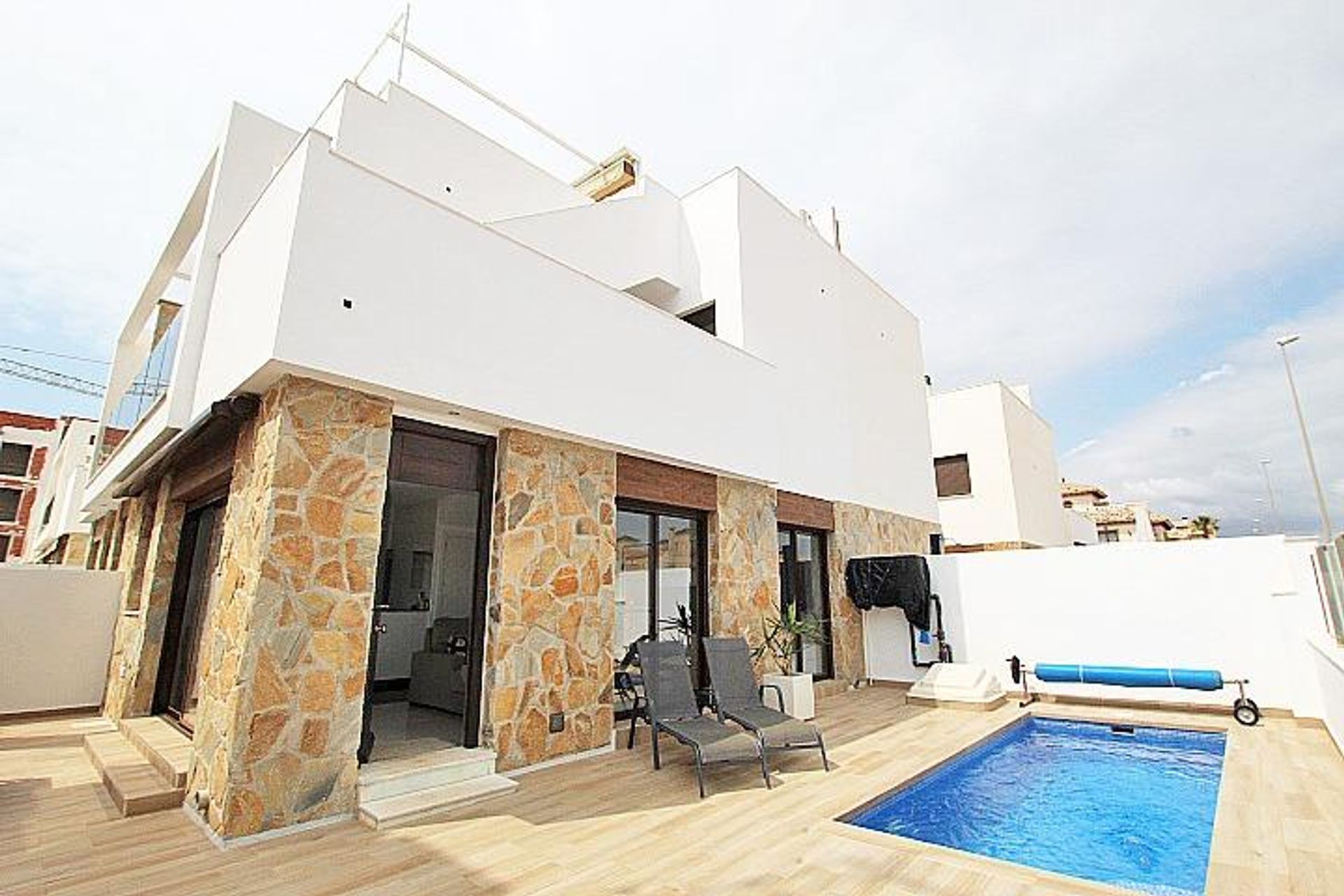 rumah dalam Campoamor, Valencia 12798655