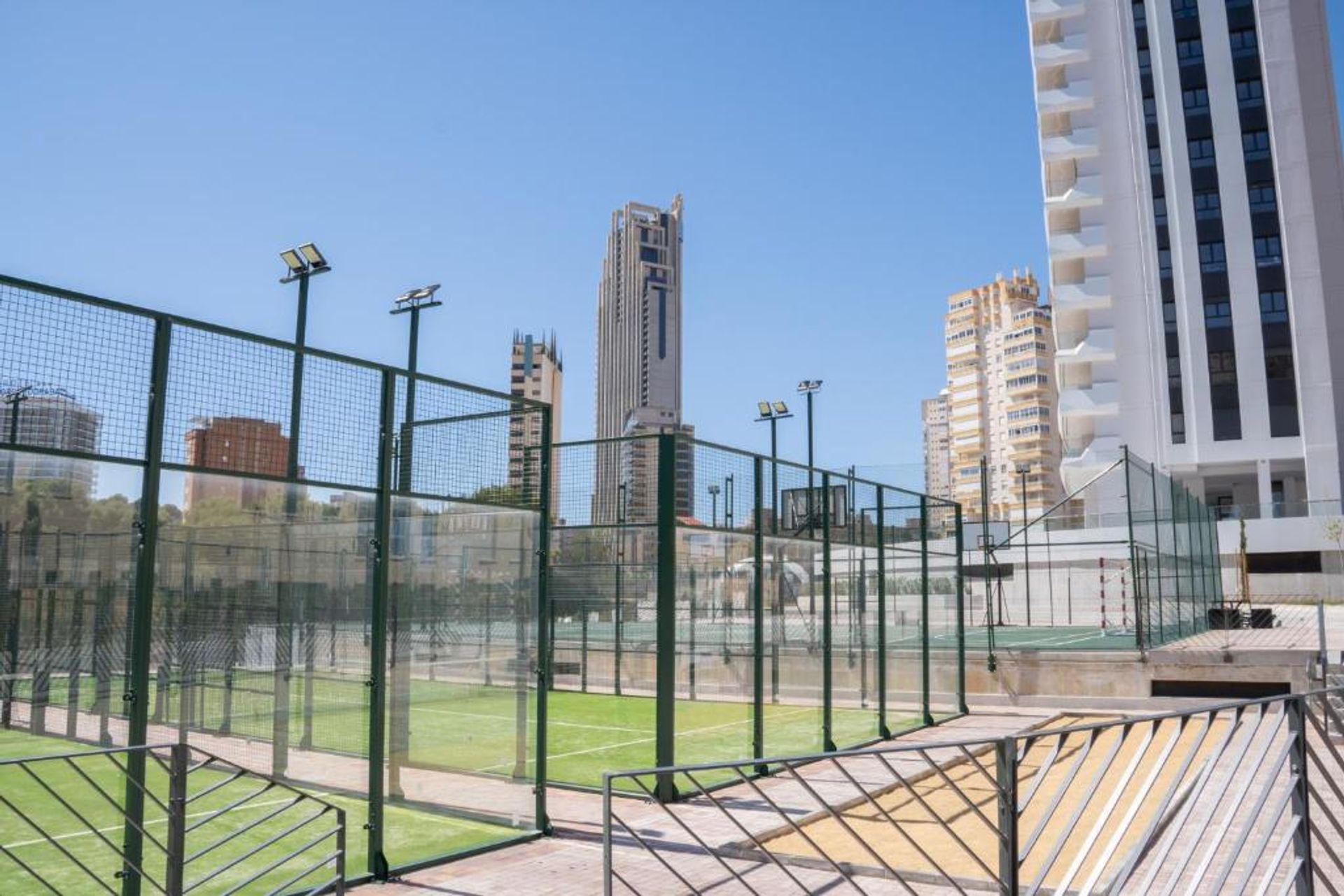 Condominium in Benidorm, Comunidad Valenciana 12798900