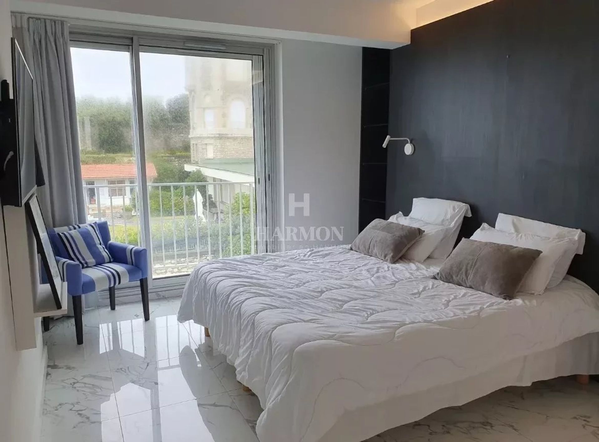 Condominium in Biarritz, Pyrénées-Atlantiques 12799244