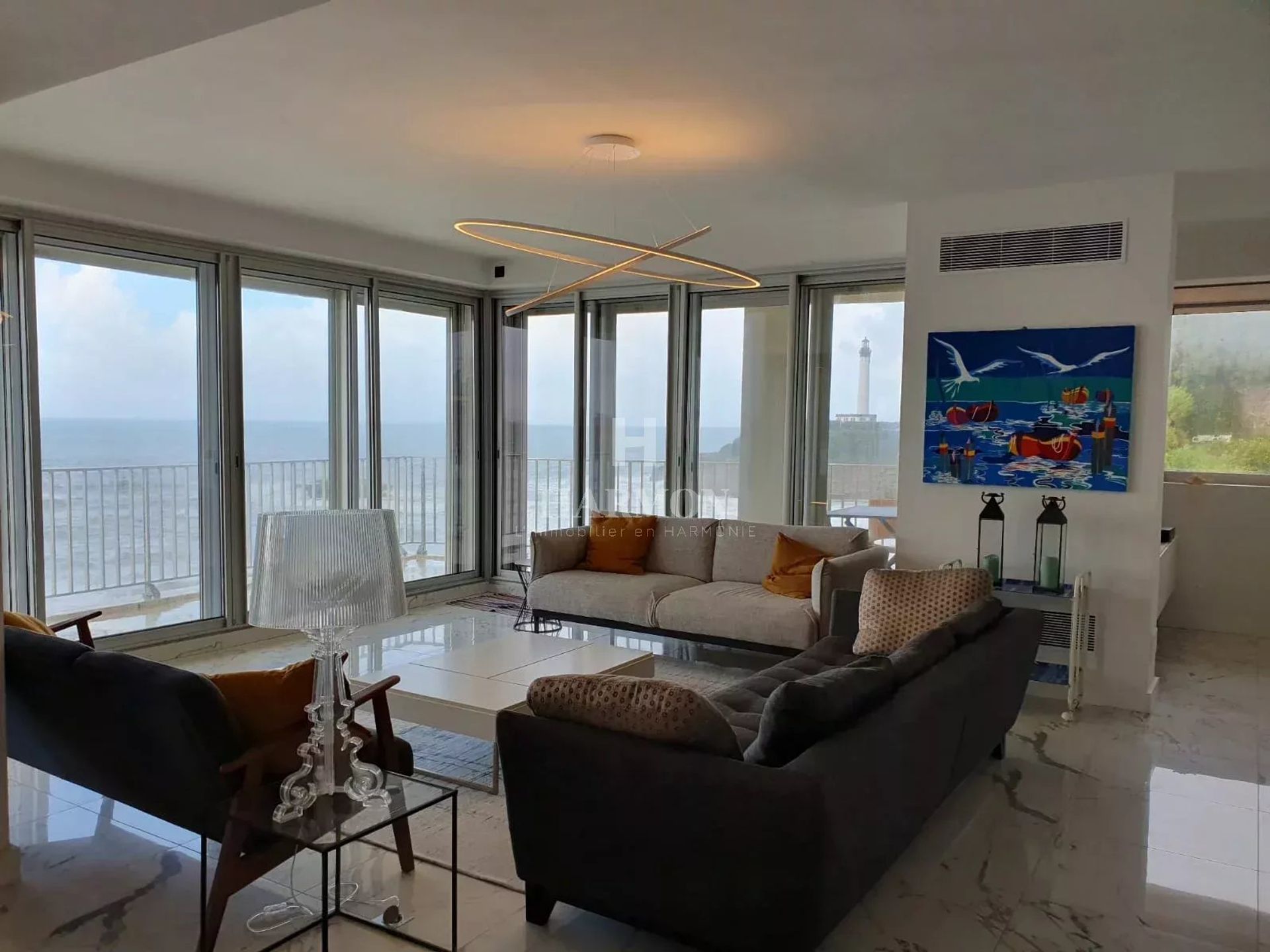 Condominium in Biarritz, Nouvelle-Aquitaine 12799244