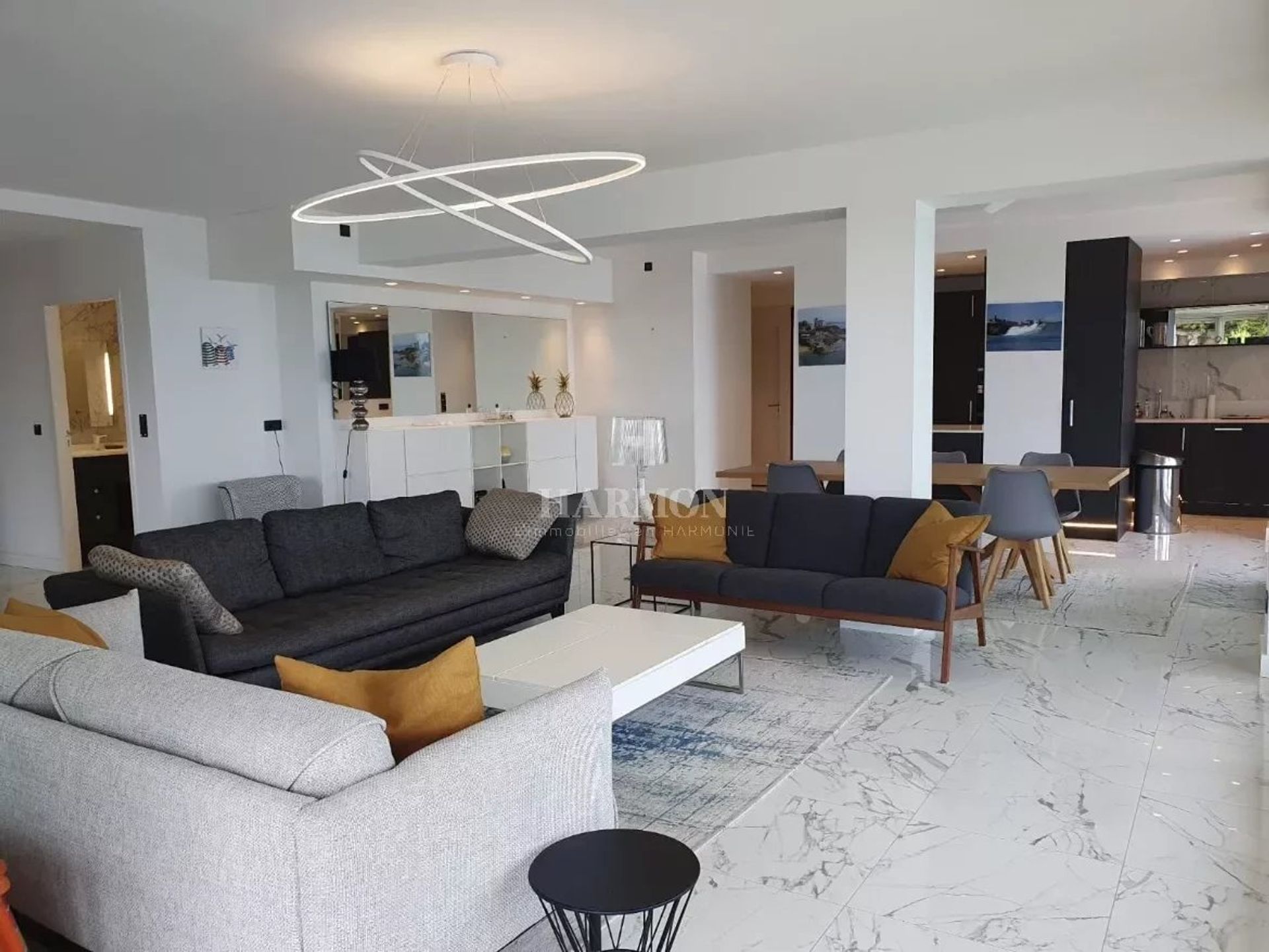 Condominium in Biarritz, Pyrénées-Atlantiques 12799244