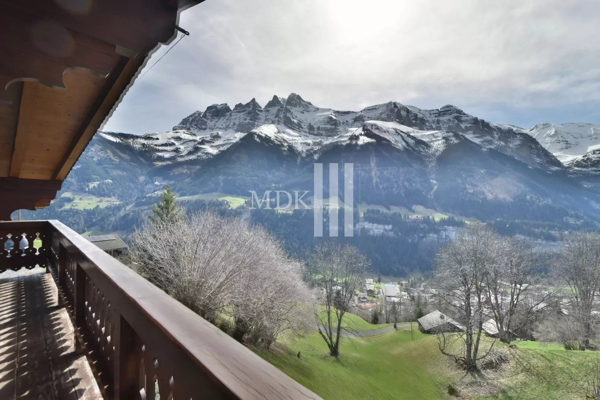 casa en Champéry, District de Monthey 12799257