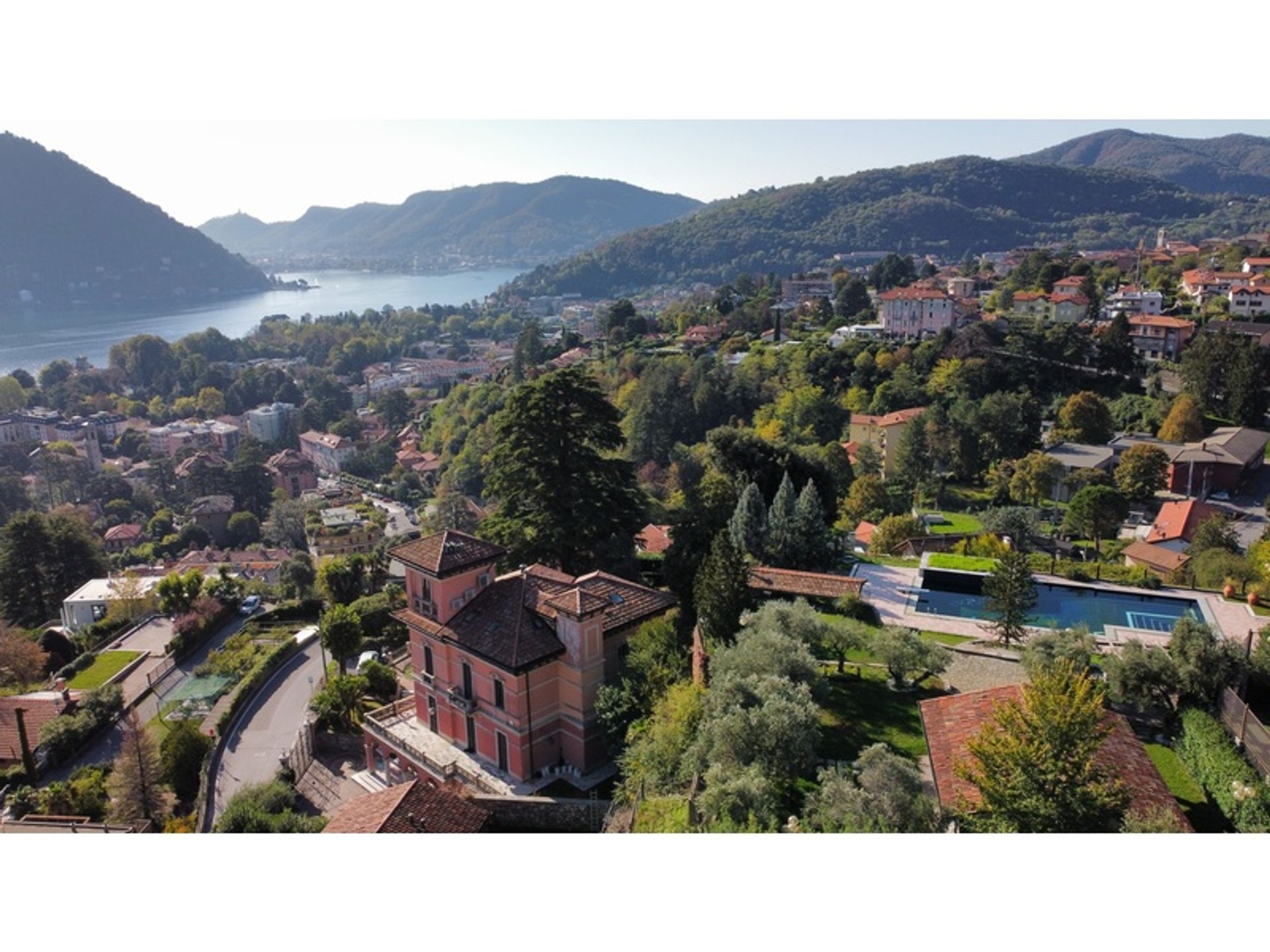 Huis in Cernobbio, Lombardia 12799297