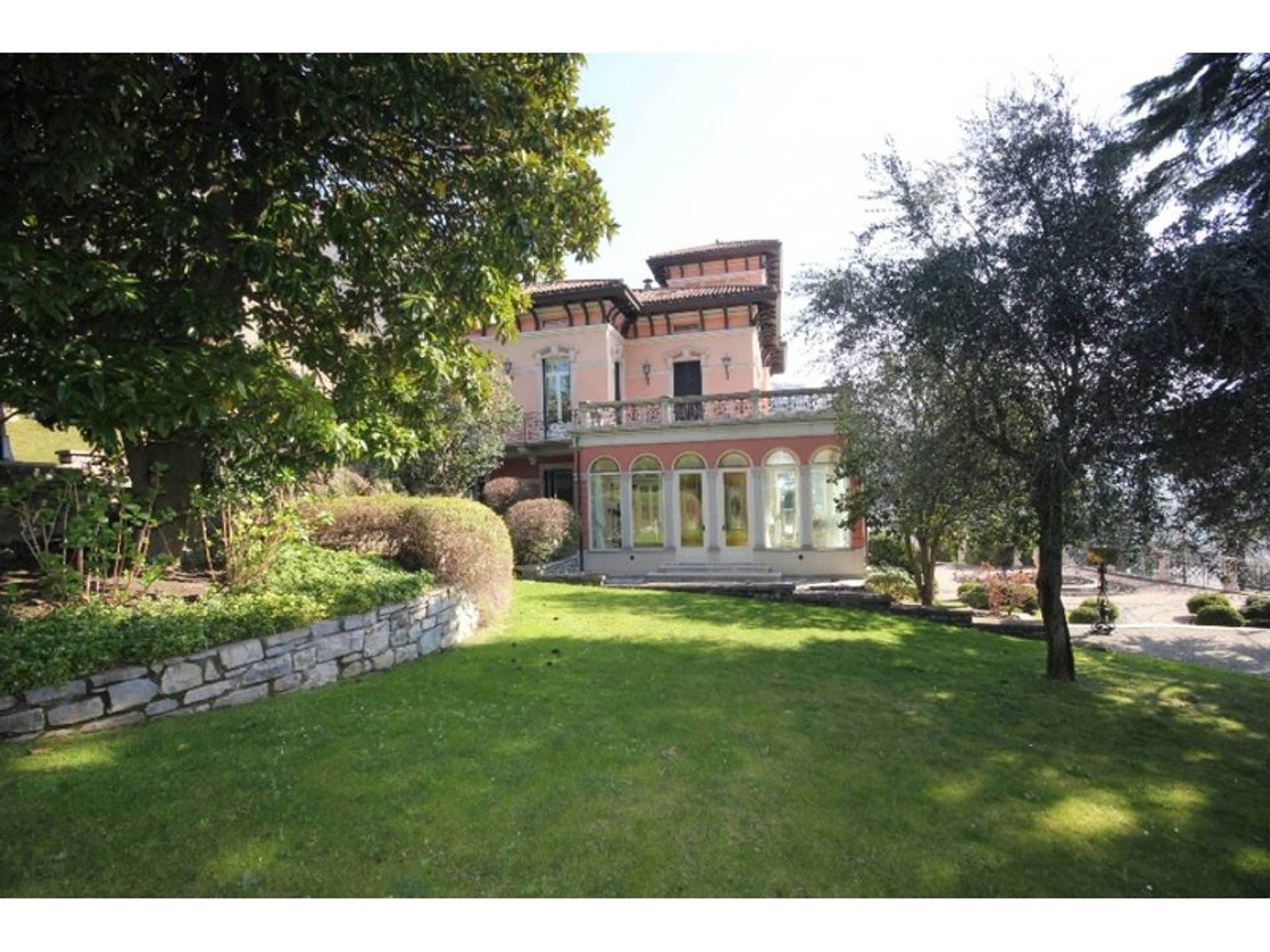 Huis in Cernobbio, Lombardia 12799297