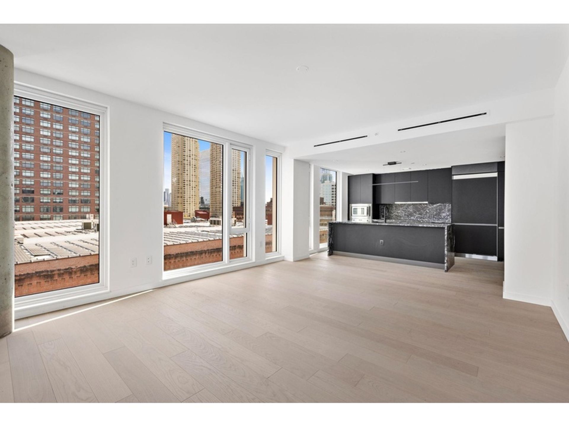 Condominium in Jersey City, New Jersey 12799300