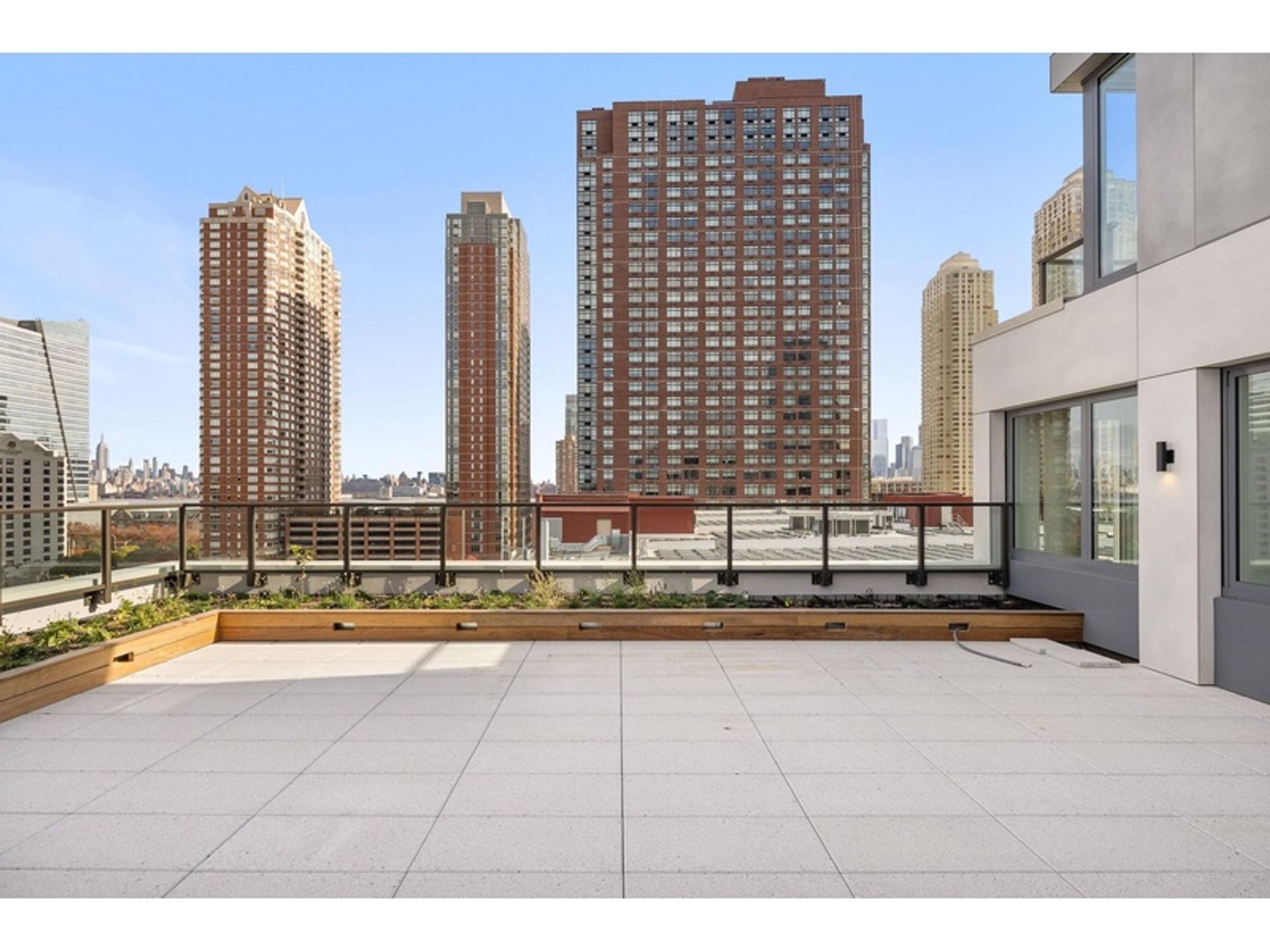 Condominium in Jersey City, New Jersey 12799300