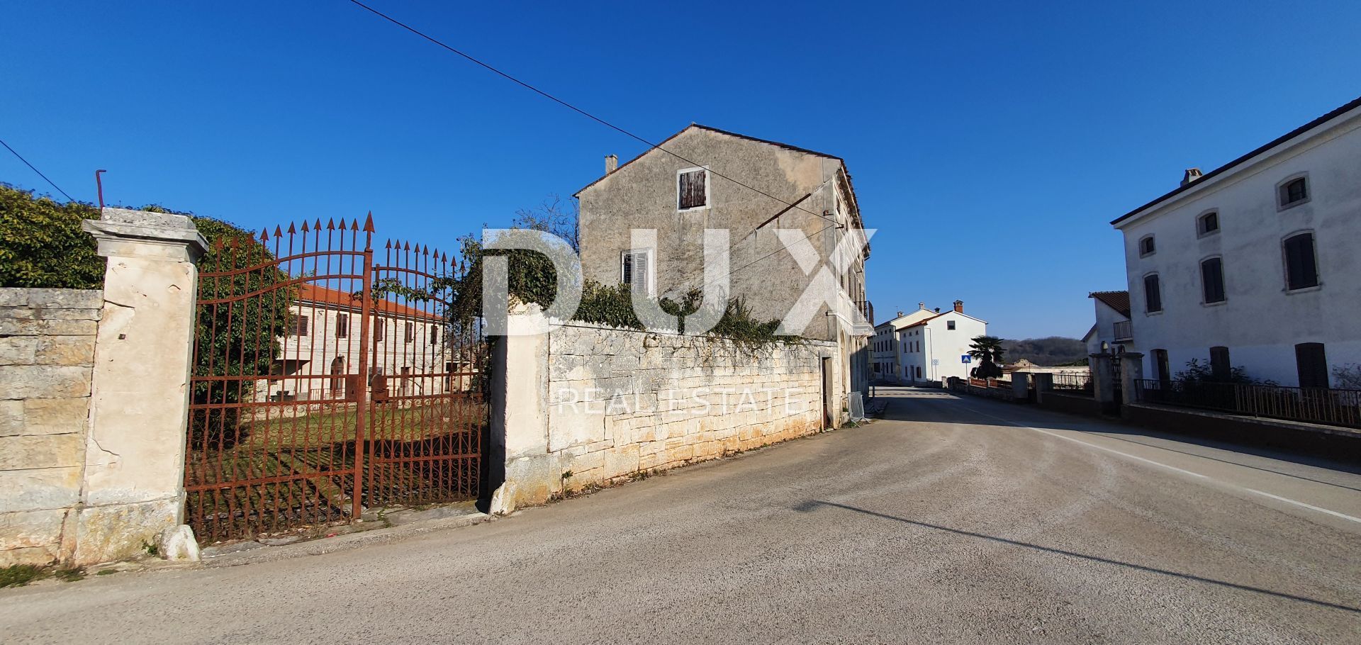 σπίτι σε Tinjan, Istria County 12799377