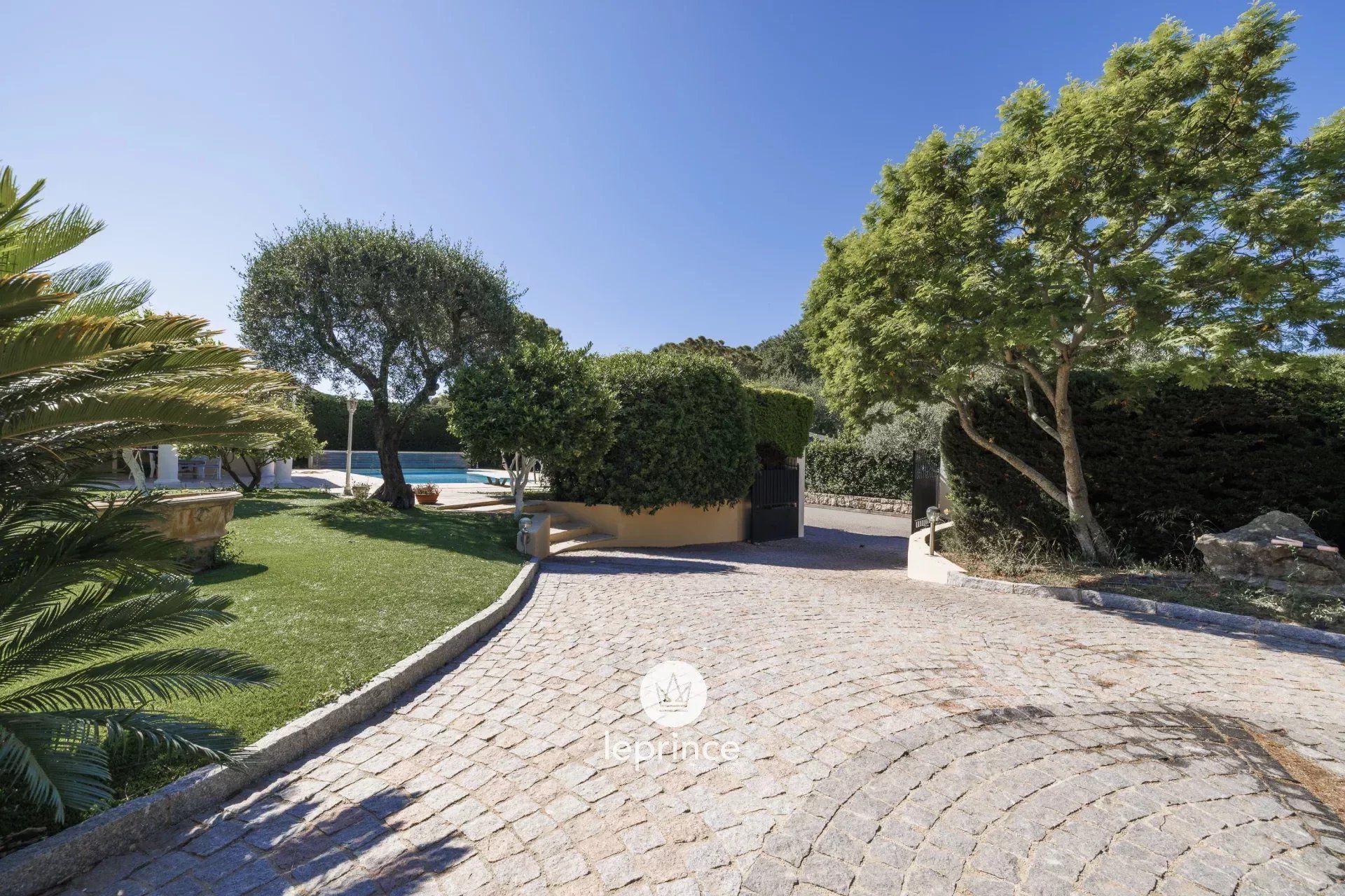 Casa nel Villefranche-sur-Mer, Alpes-Maritimes 12800273