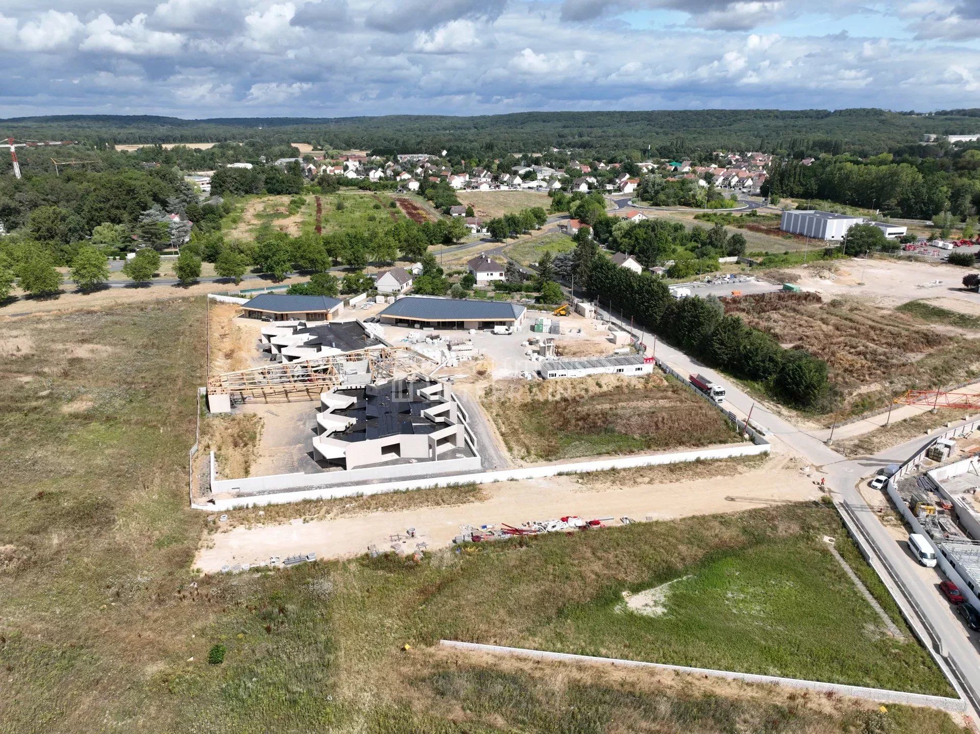 Land in Arpajon, Essonne 12800356