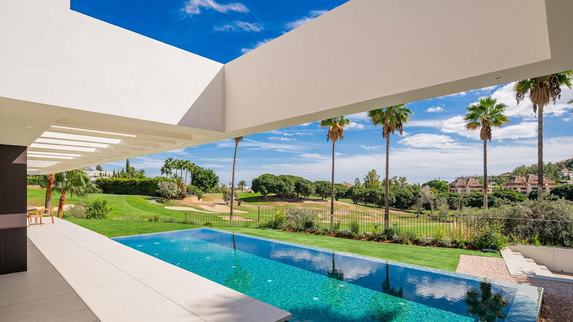 Rumah di Marbella, Andalucía 12800806