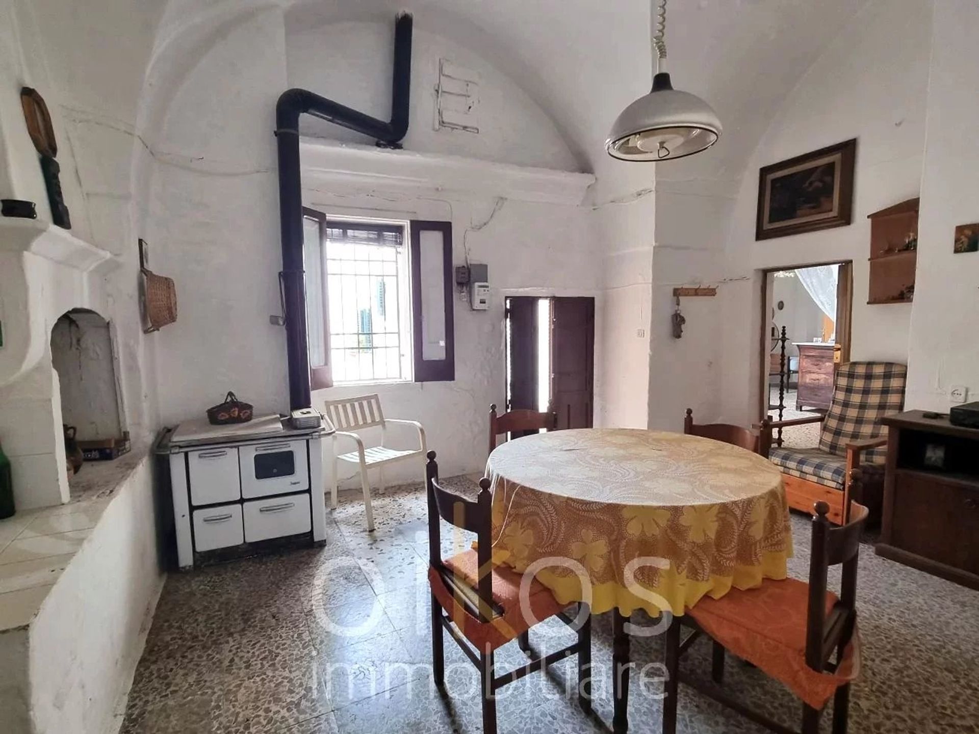 Condominio nel Oria, Brindisi 12801300