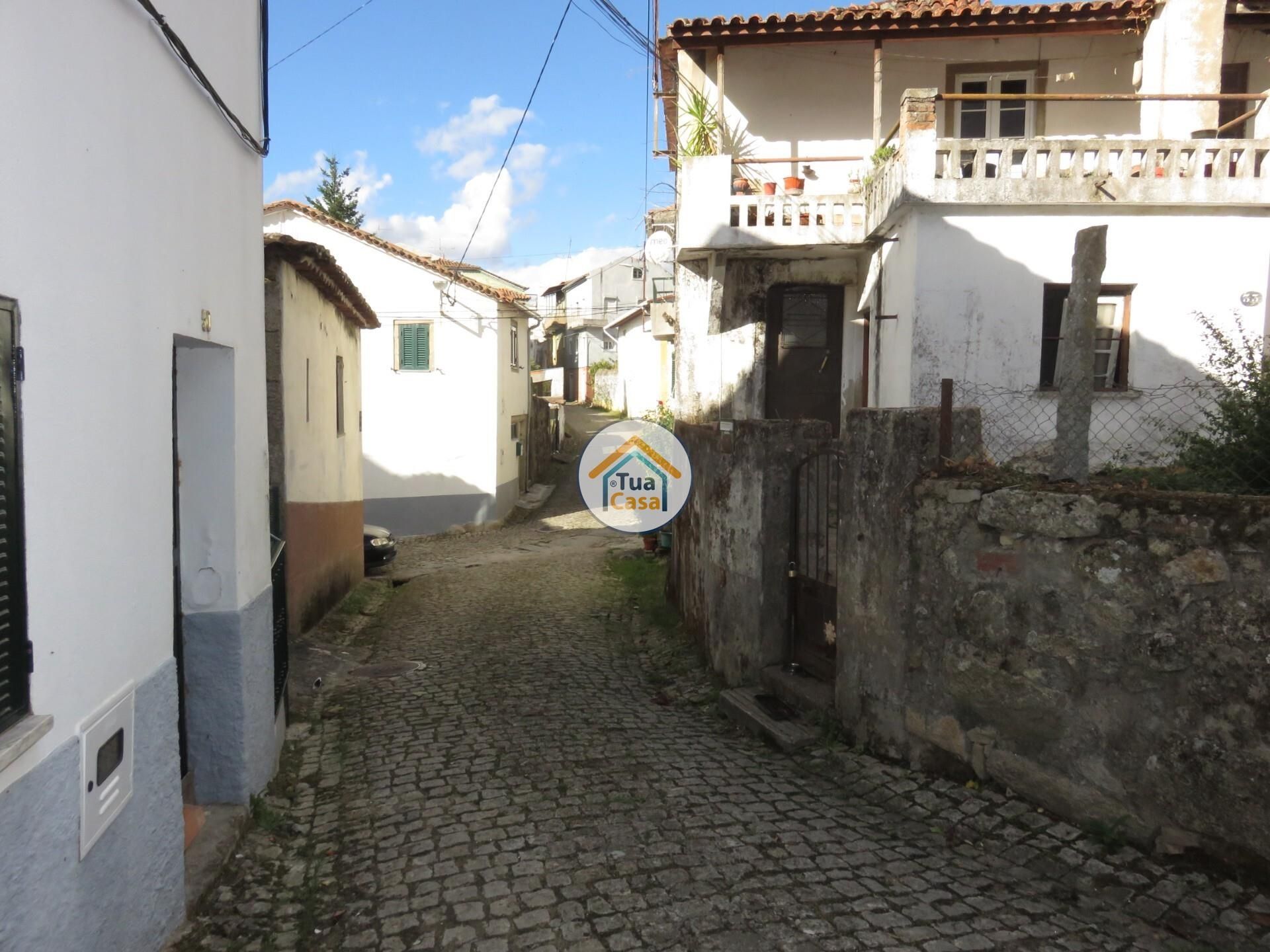 House in Donas, Castelo Branco District 12801397