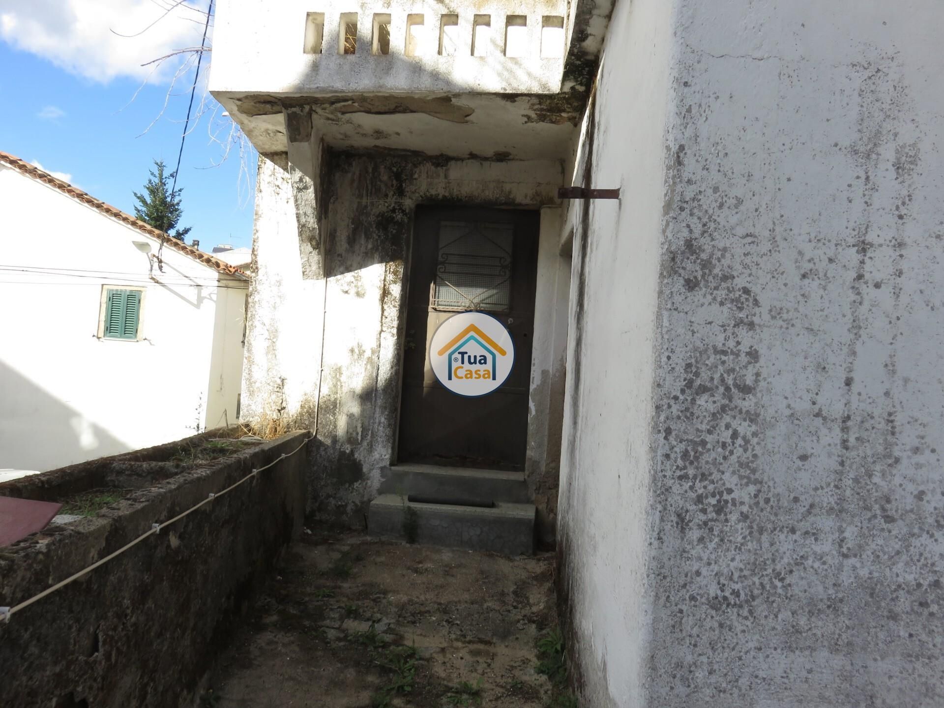 House in Donas, Castelo Branco District 12801397