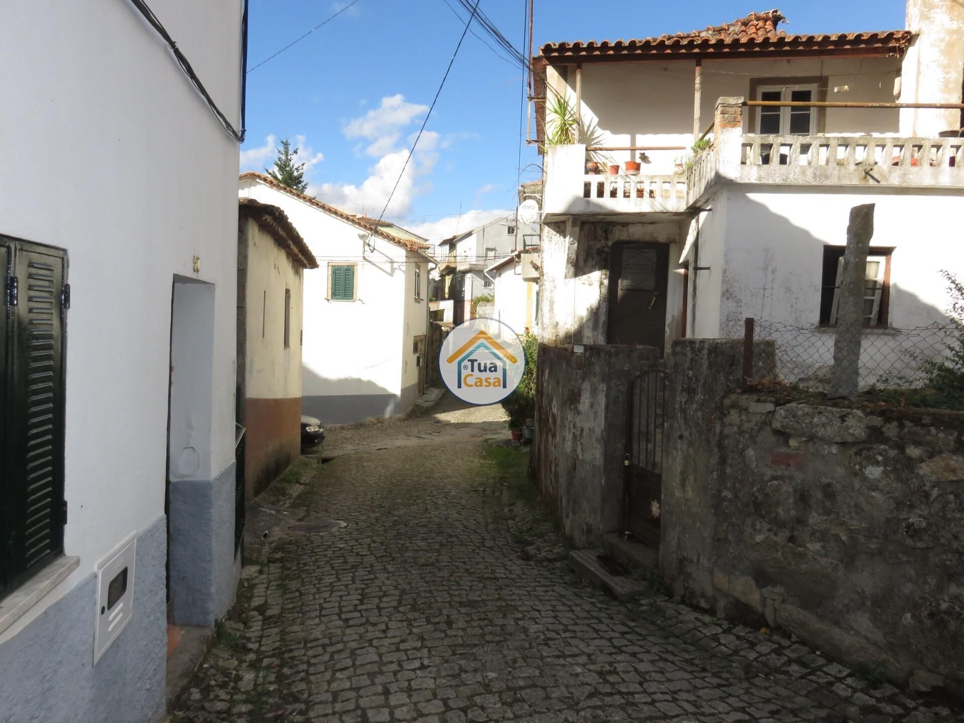 House in Donas, Castelo Branco District 12801397