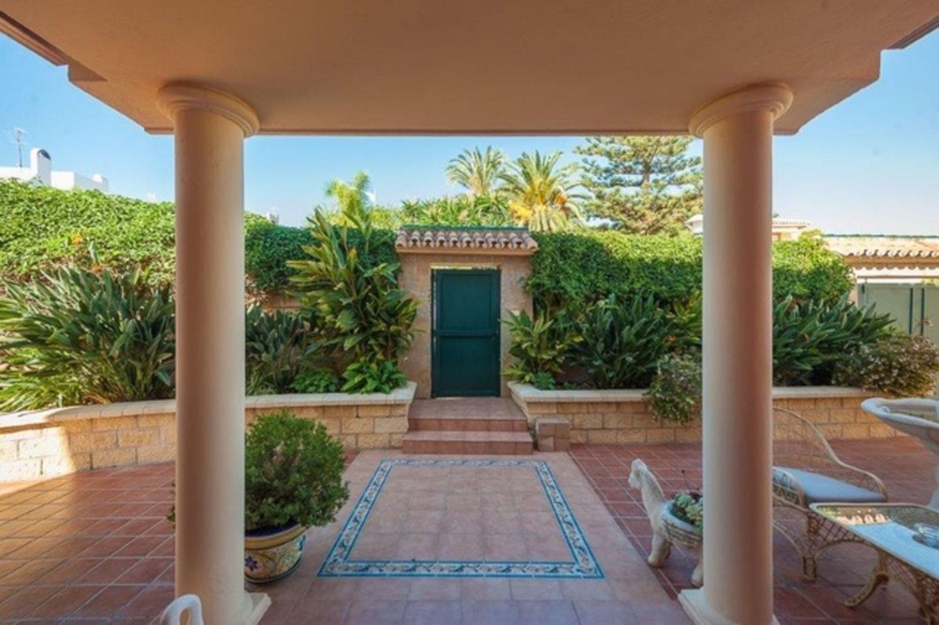 Casa nel Alhaurin de la Torre, Andalusia 12801837