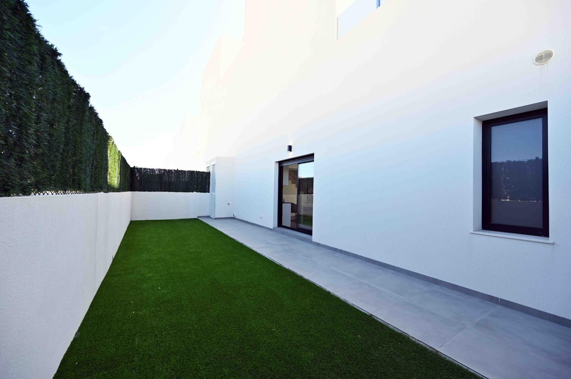 House in Campoamor, Valencia 12801896