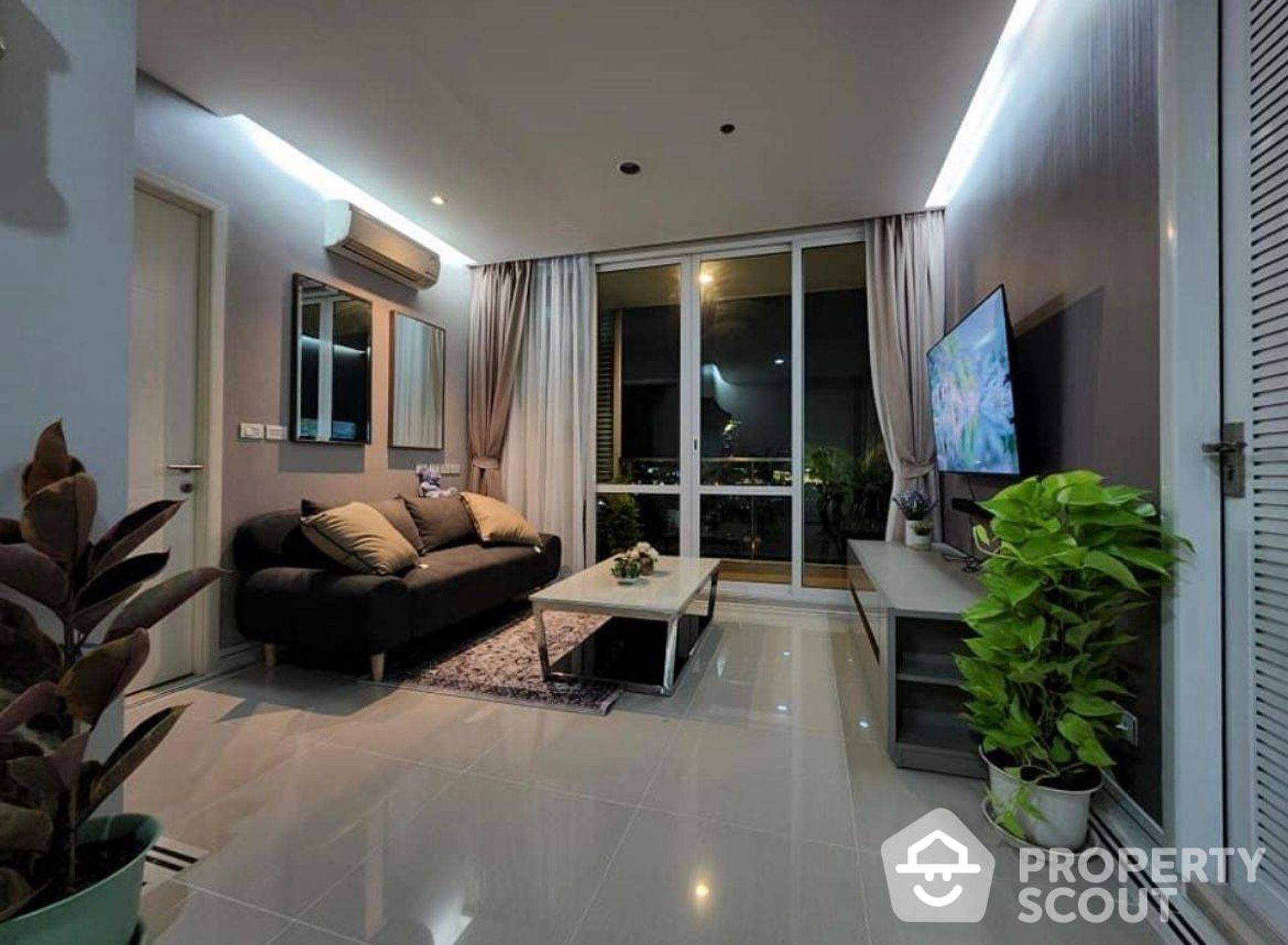 Condominium in Ban Na Song, Krung Thep Maha Nakhon 12802155