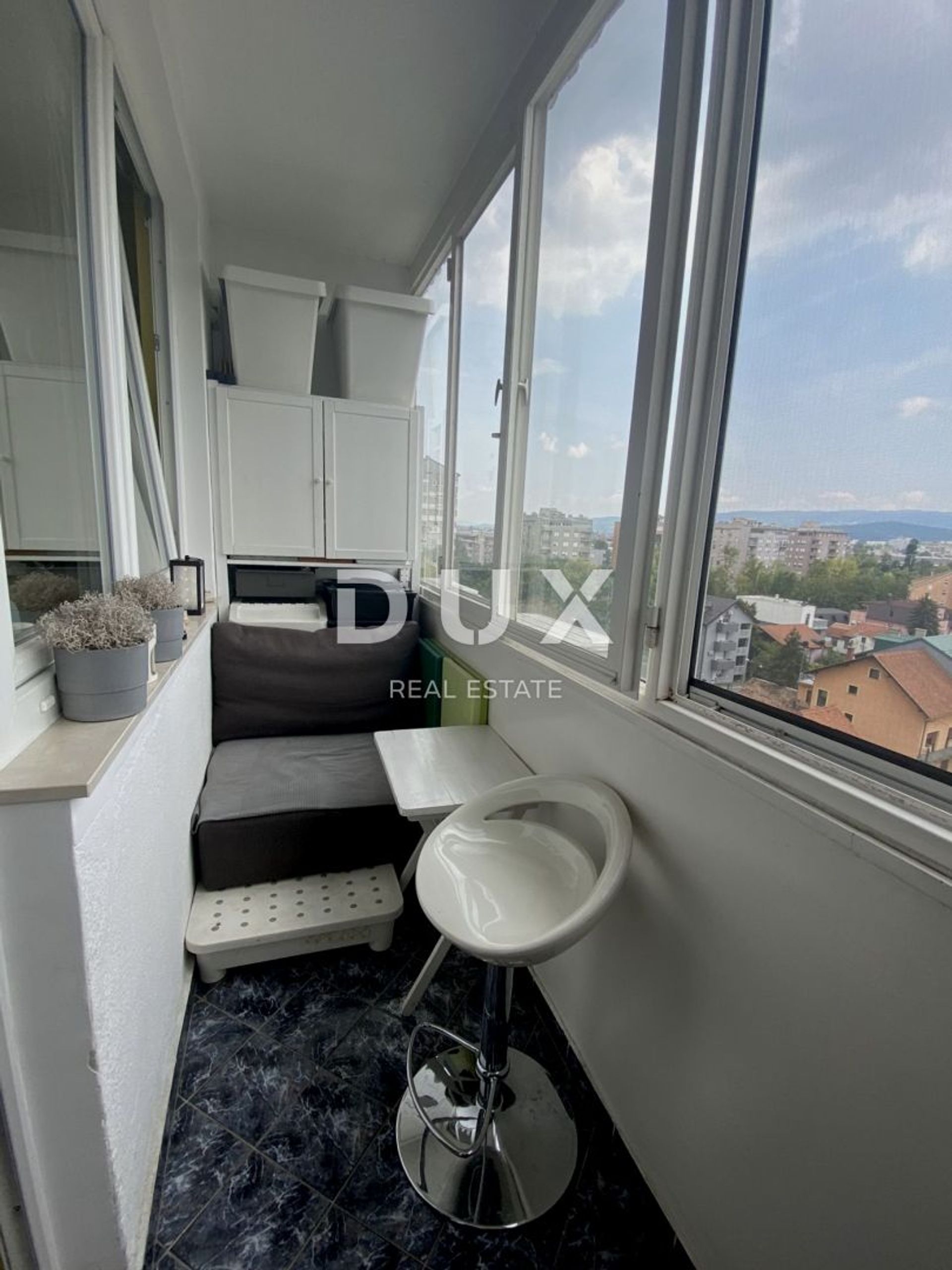 Condominium in Remetinec, Zagreb, Grad 12802369