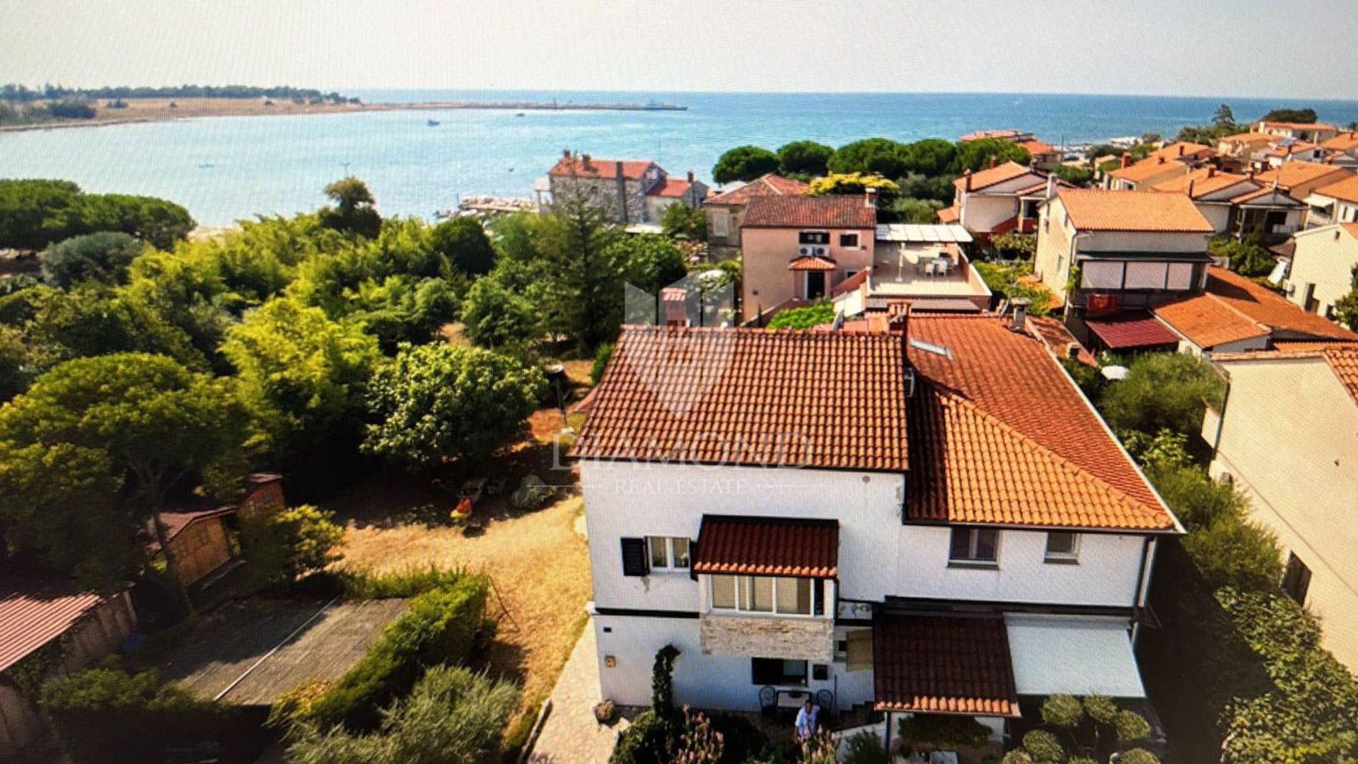 Condominium in Umag, Istarska Zupanija 12802682