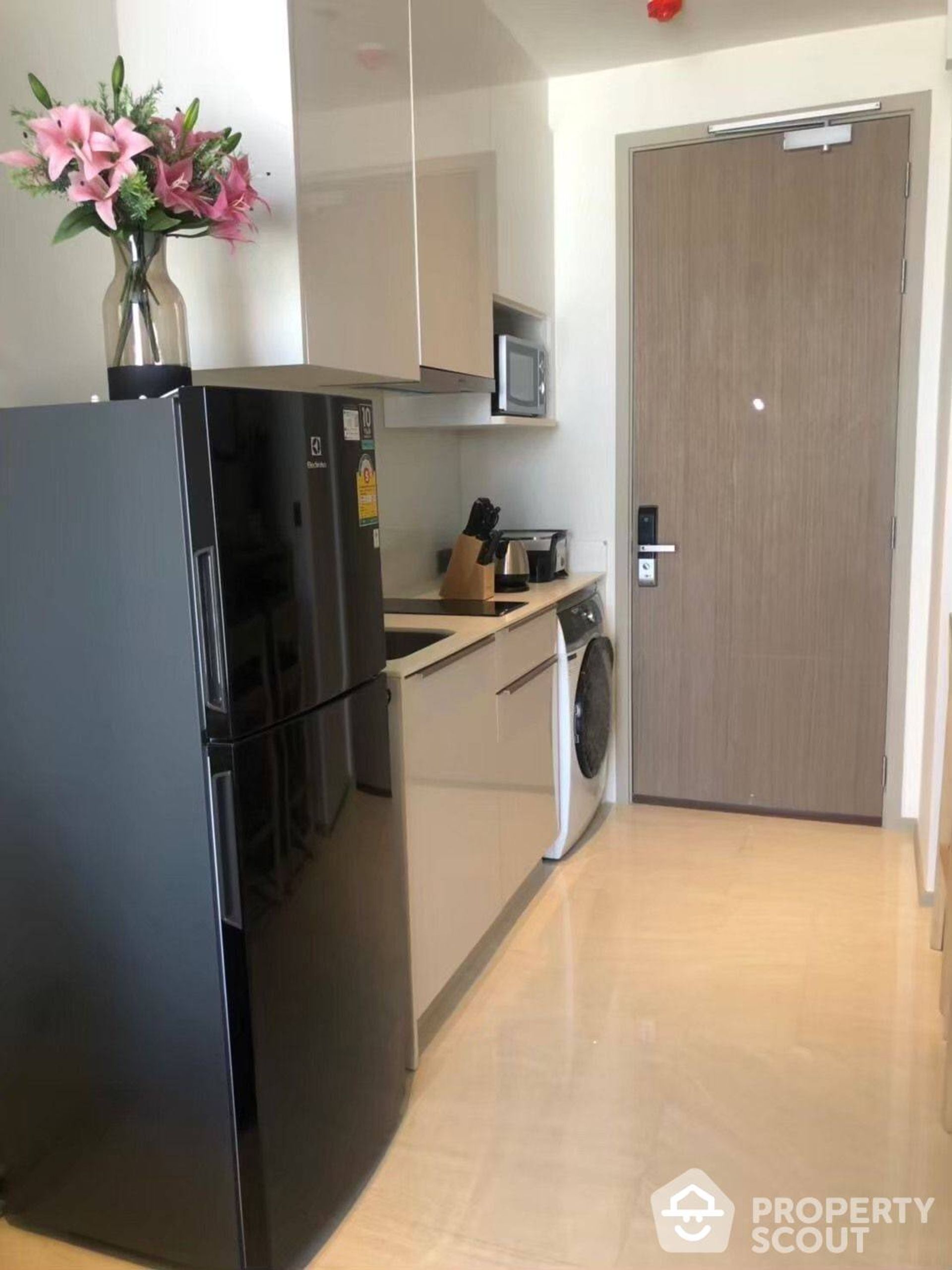 Condominium dans Bang Rak, Krung Thep Maha Nakhon 12802911