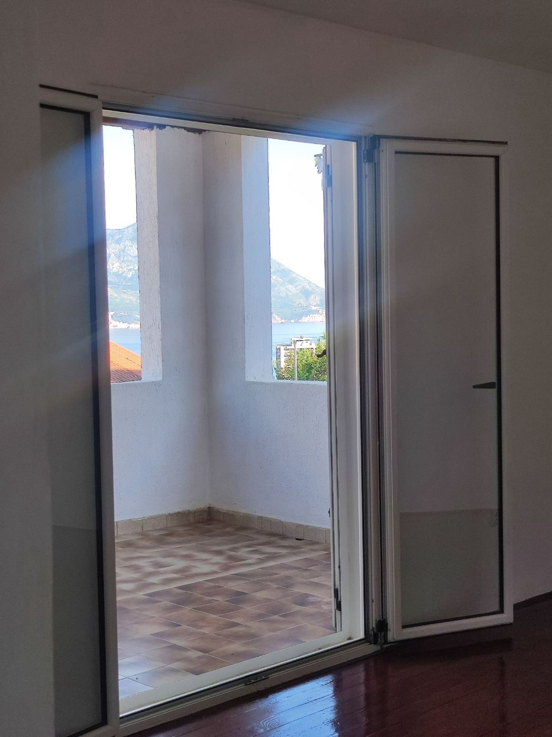 Condominio en Budva, Budva Municipality 12802958