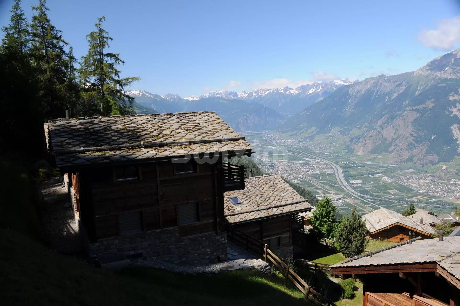 casa en Isérables, District de Martigny 12803112