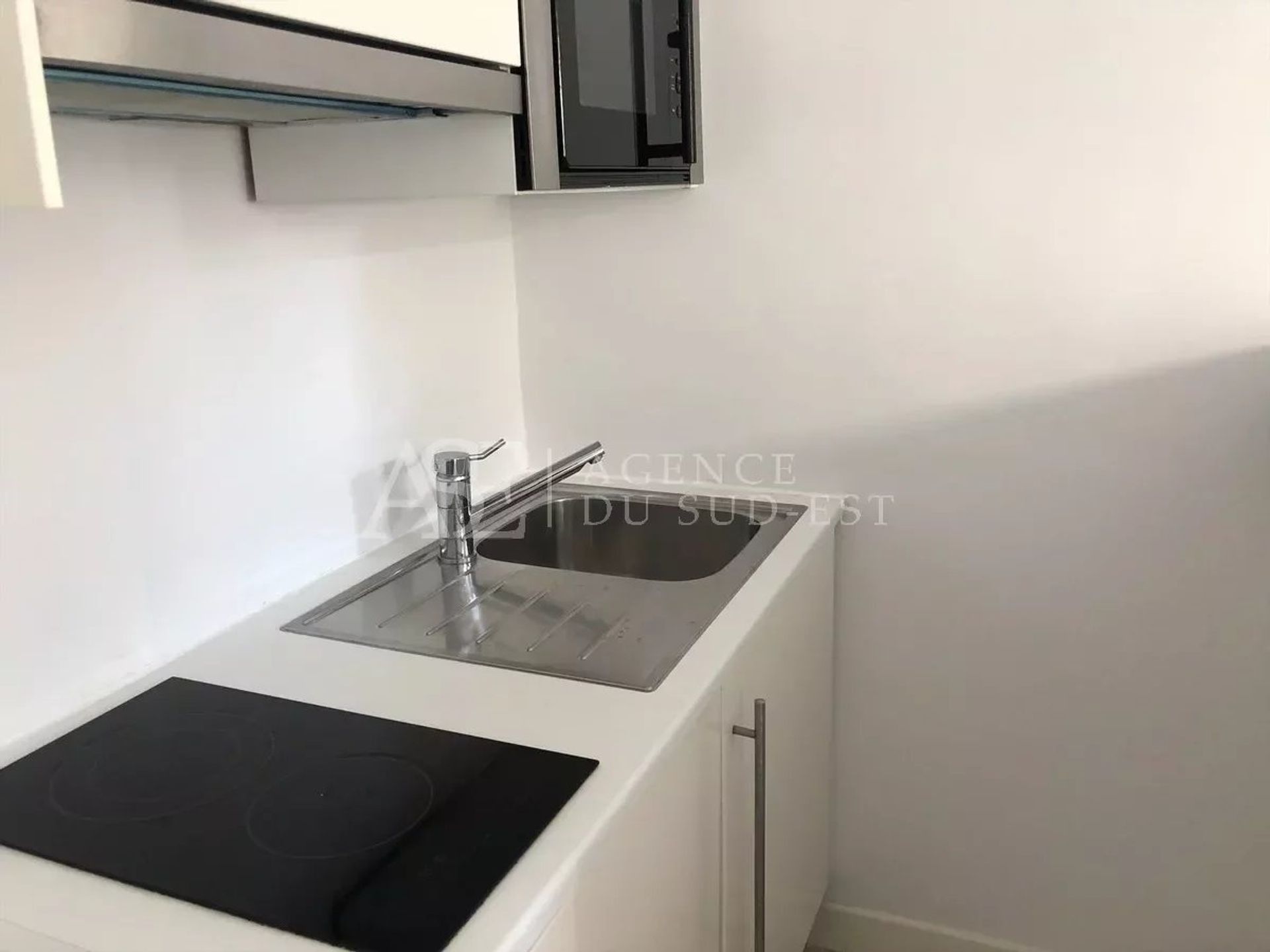 Condominium dans Aix en Provence, Provence-Alpes-Côte d'Azur 12803148