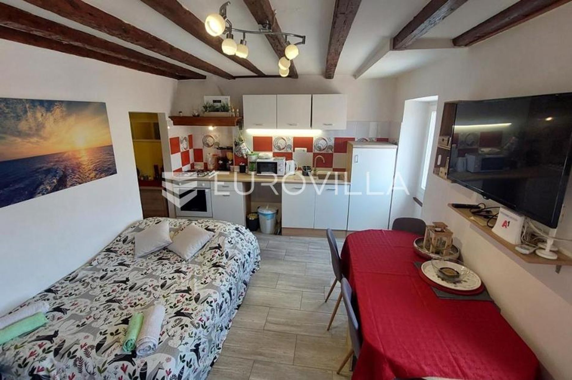 Condominium in Rovinj, Istarska Zupanija 12803282