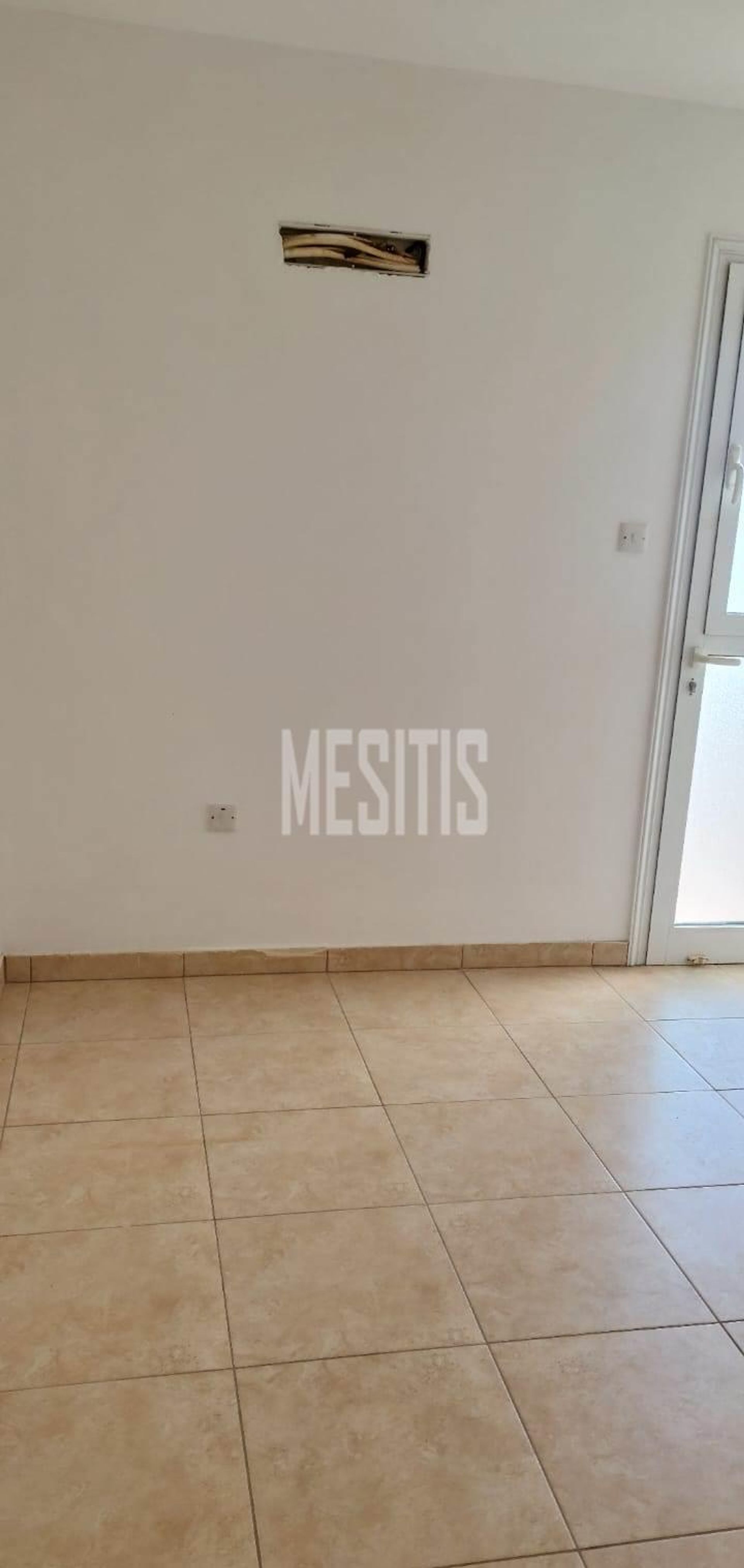 Condominium dans Liopetri, Famagusta 12803676