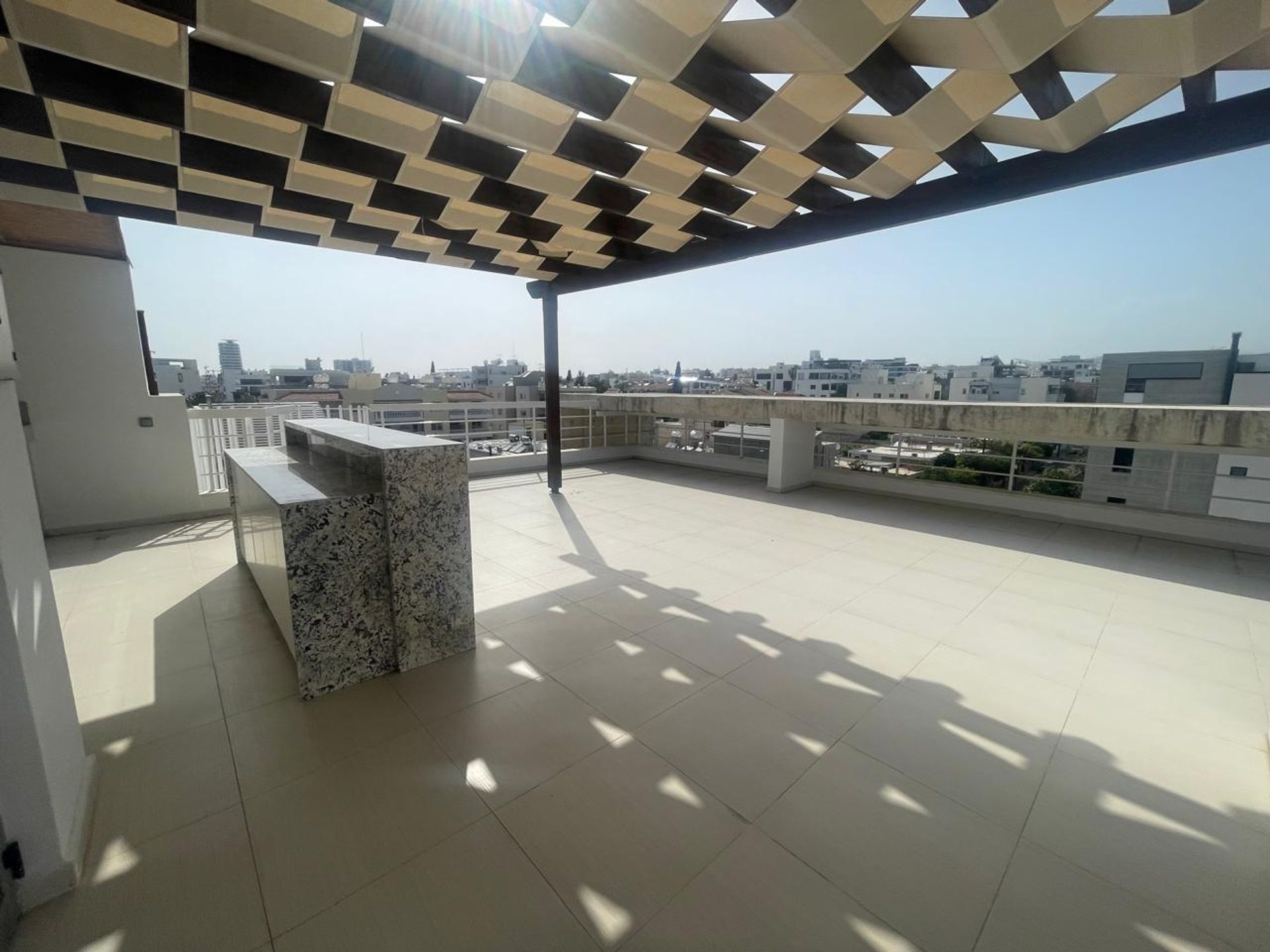 Condominium in Limassol, Lemesos 12803904